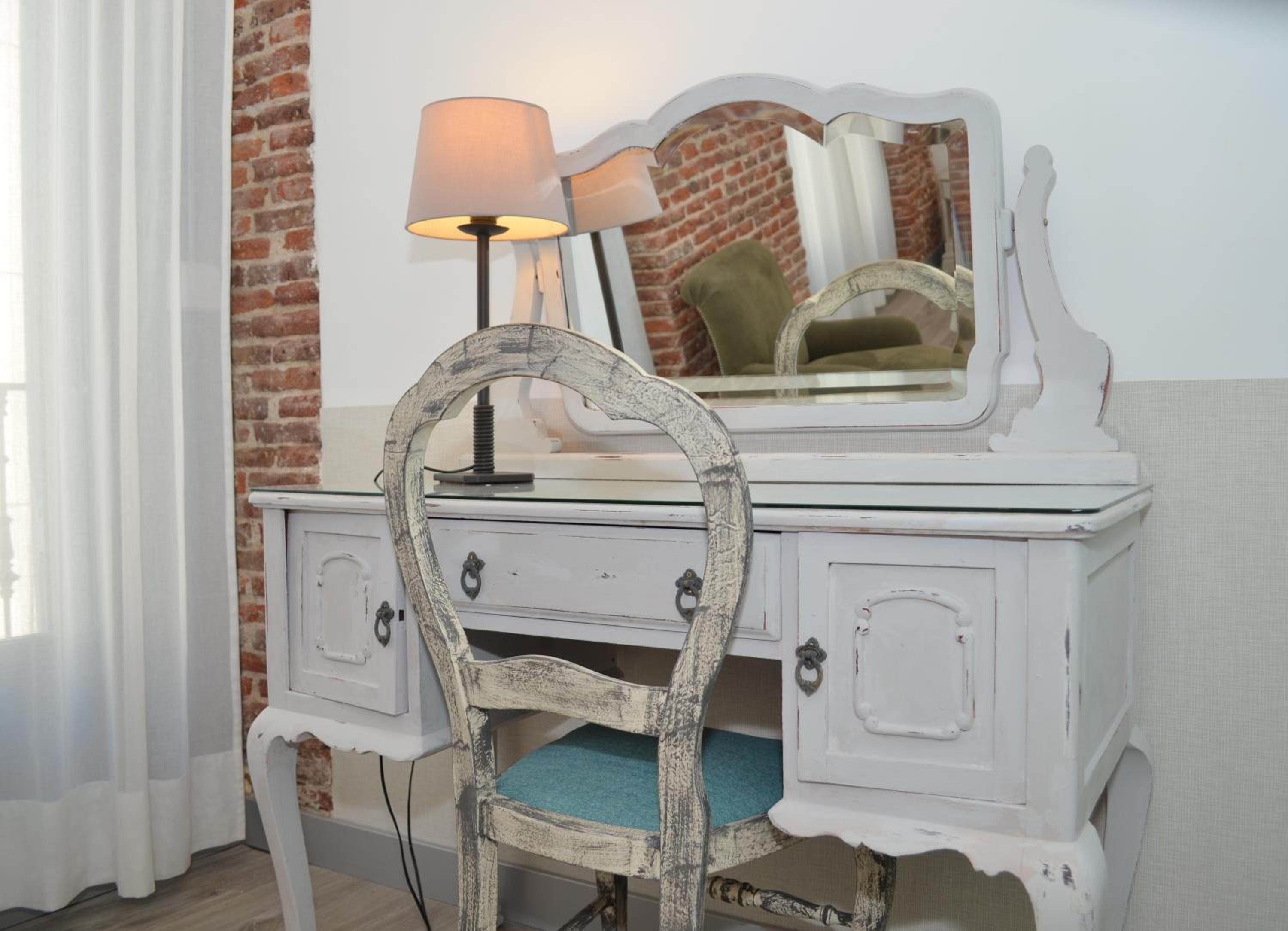 Double or Twin Room - Photo 8