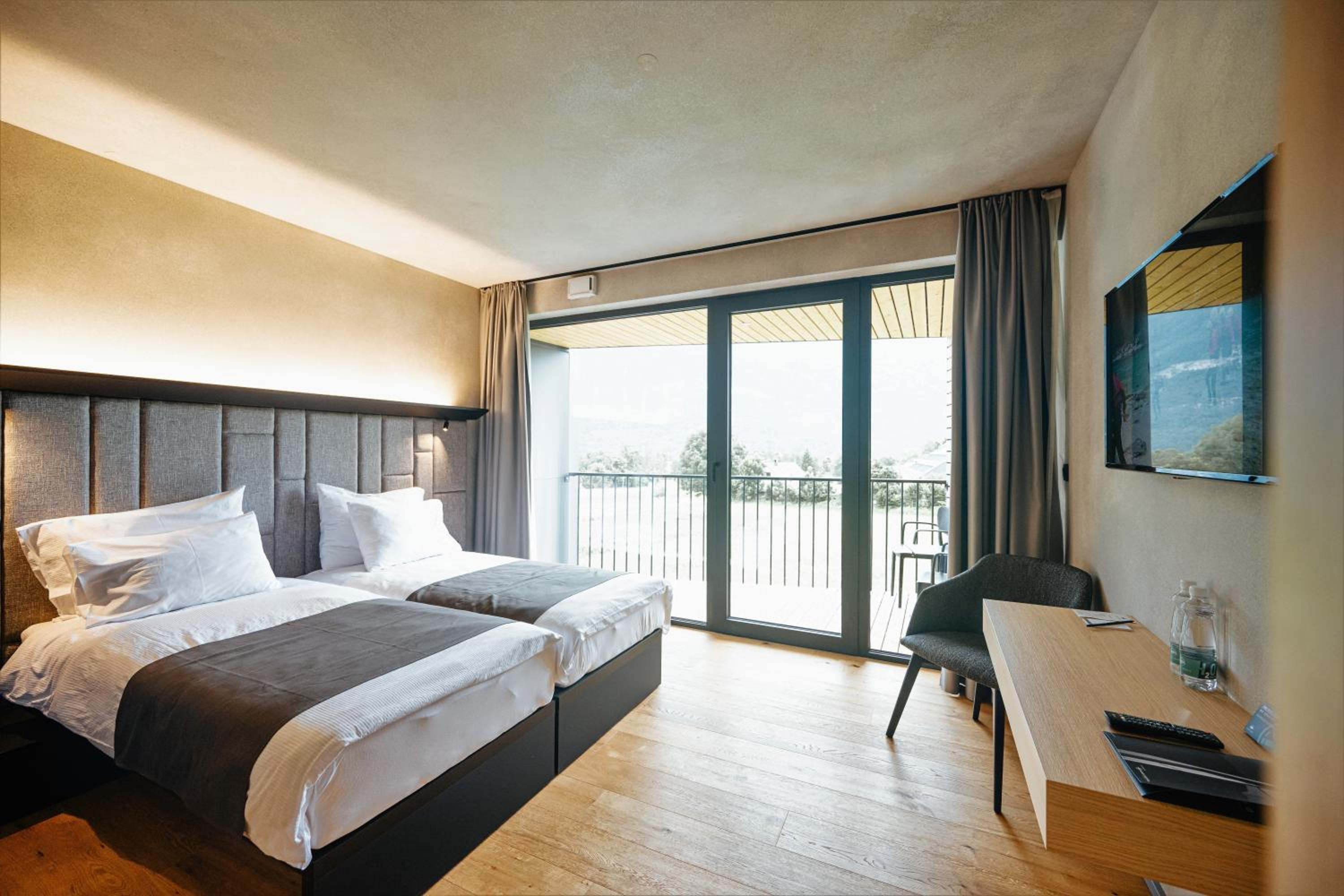 Deluxe Double Room - Photo 1