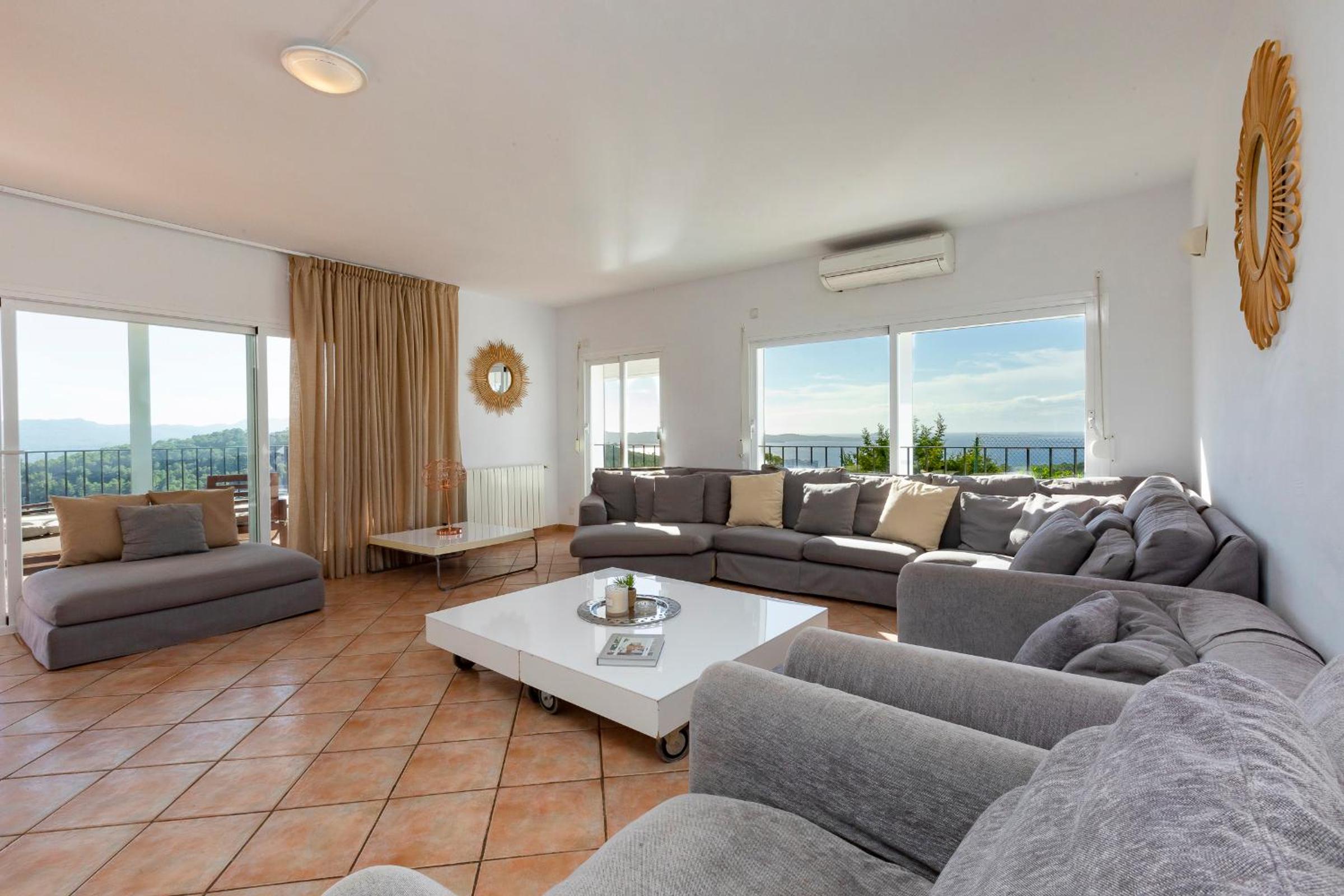 Villa de seis habitaciones