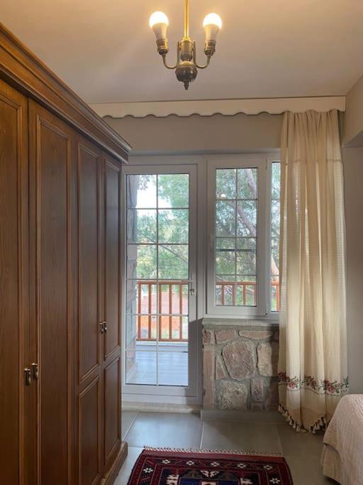 Three-Bedroom Villa photo 1