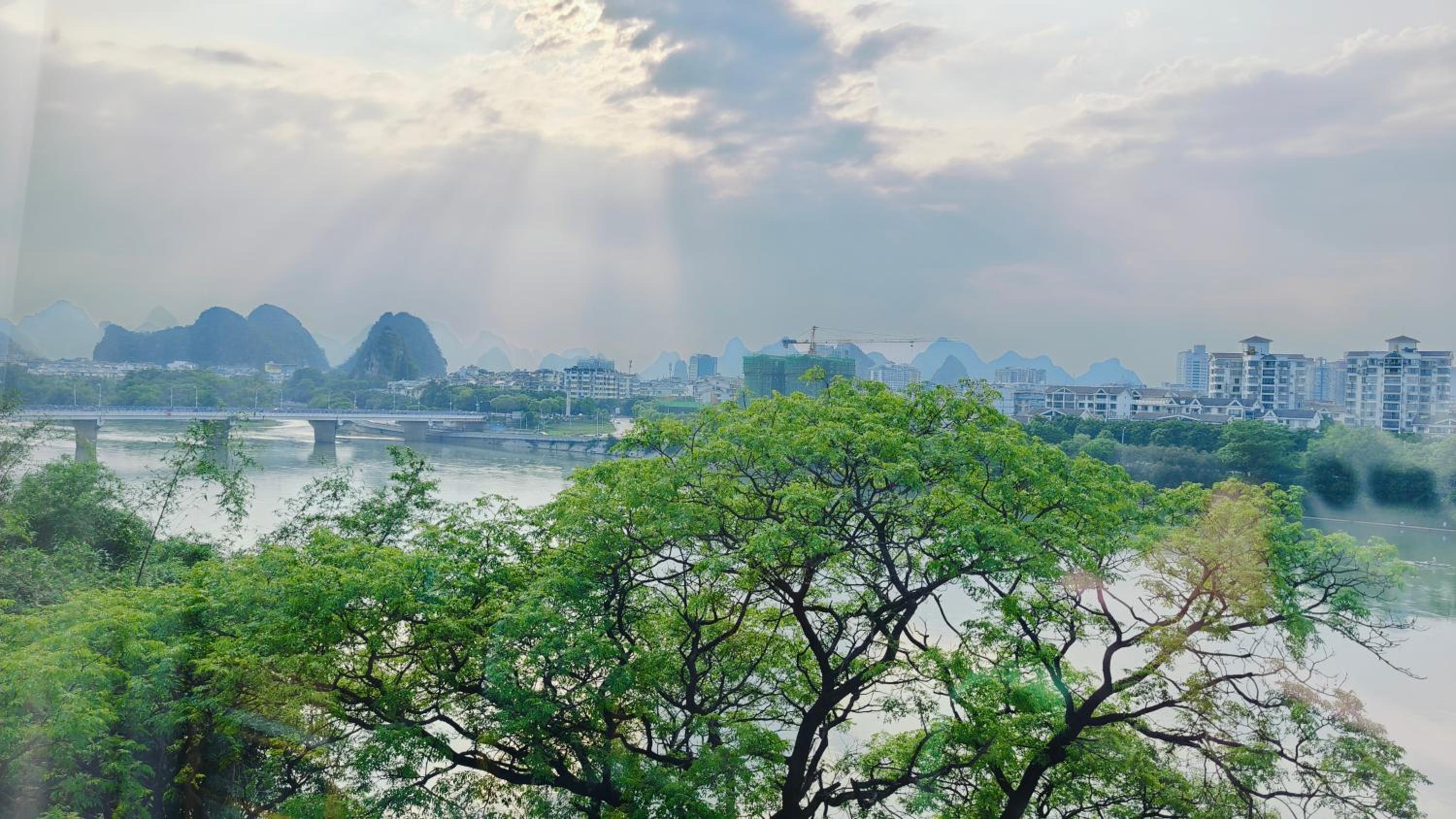 Qinxin River View King Suite photo 2