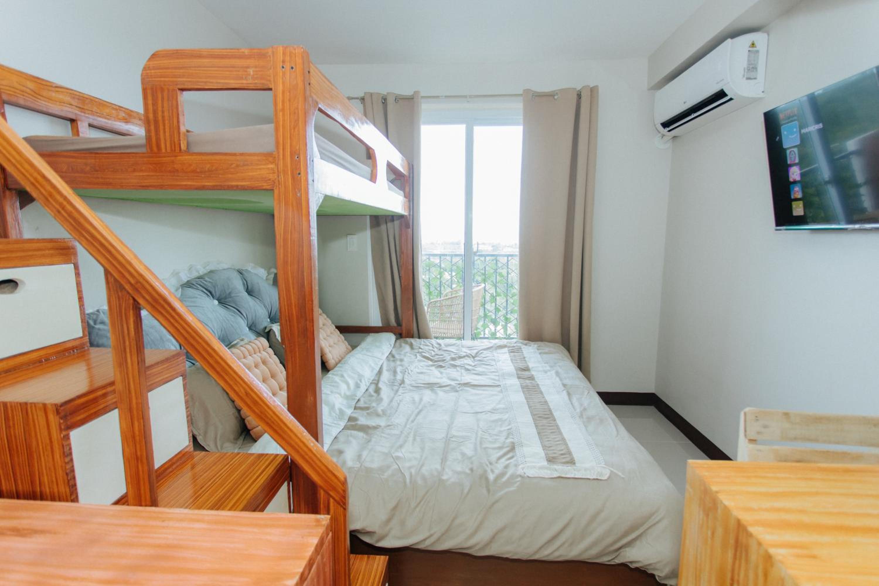 Studio with Sea View