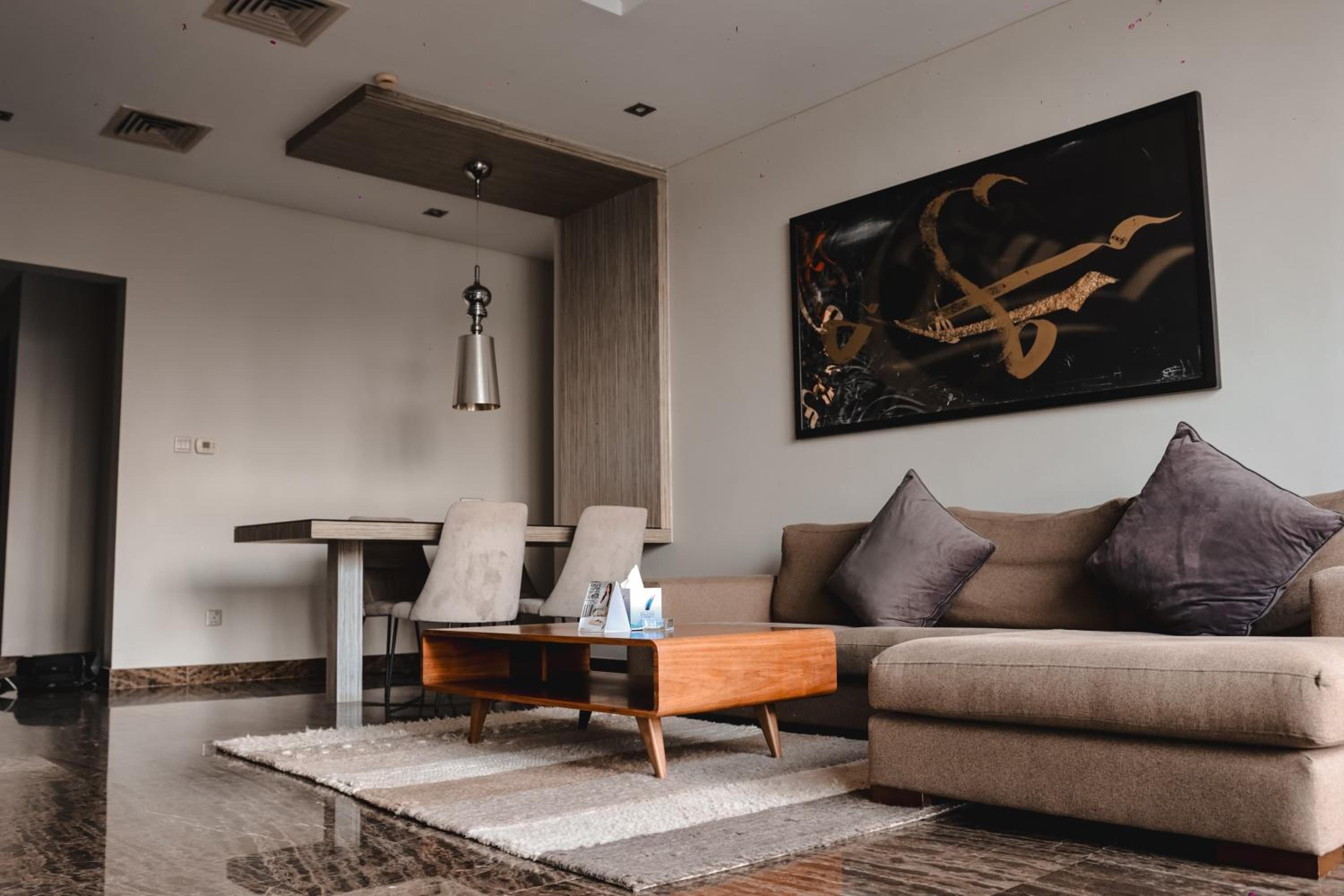 One-Bedroom Suite photo 3
