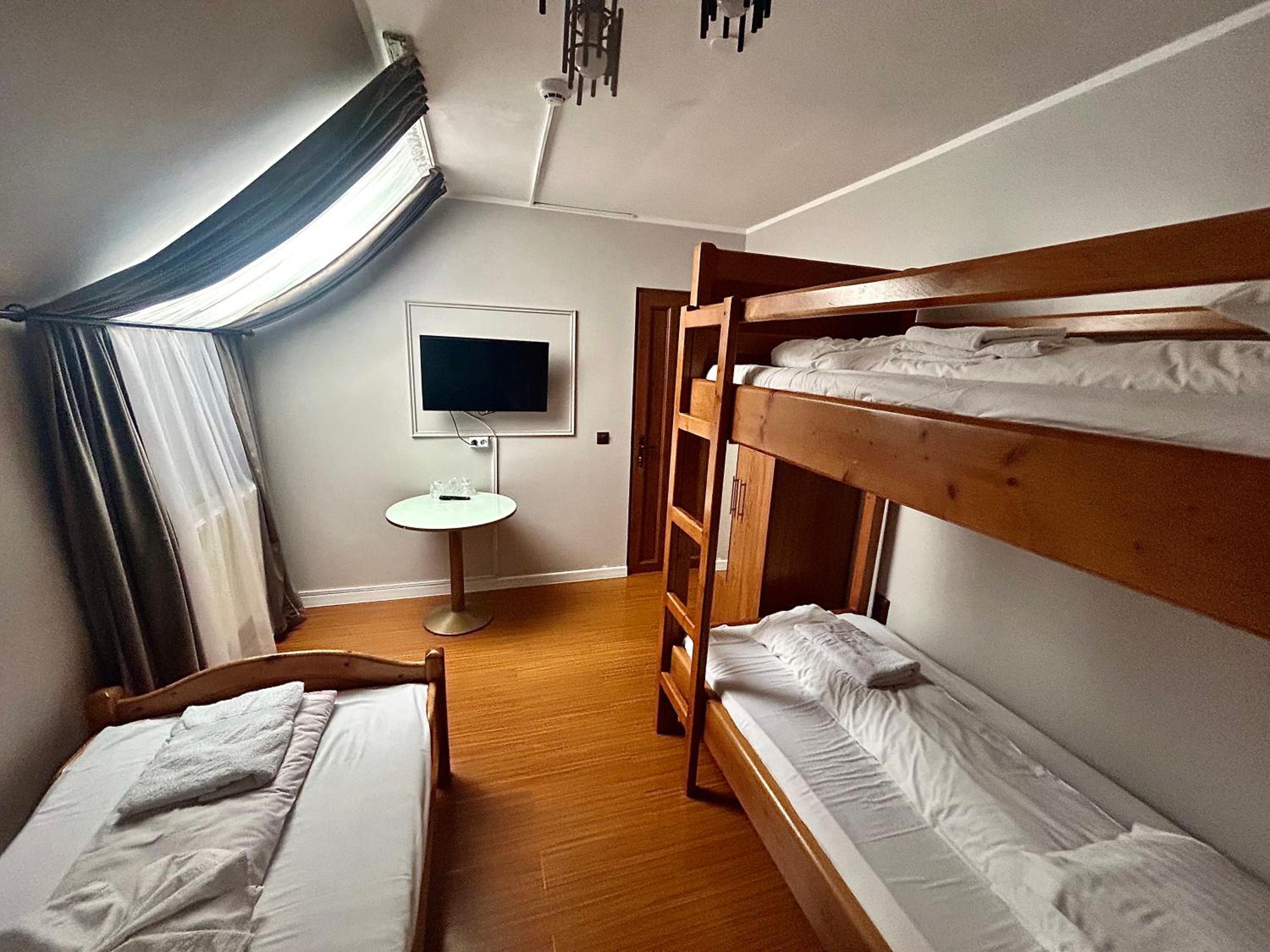 Family Suite photo 3