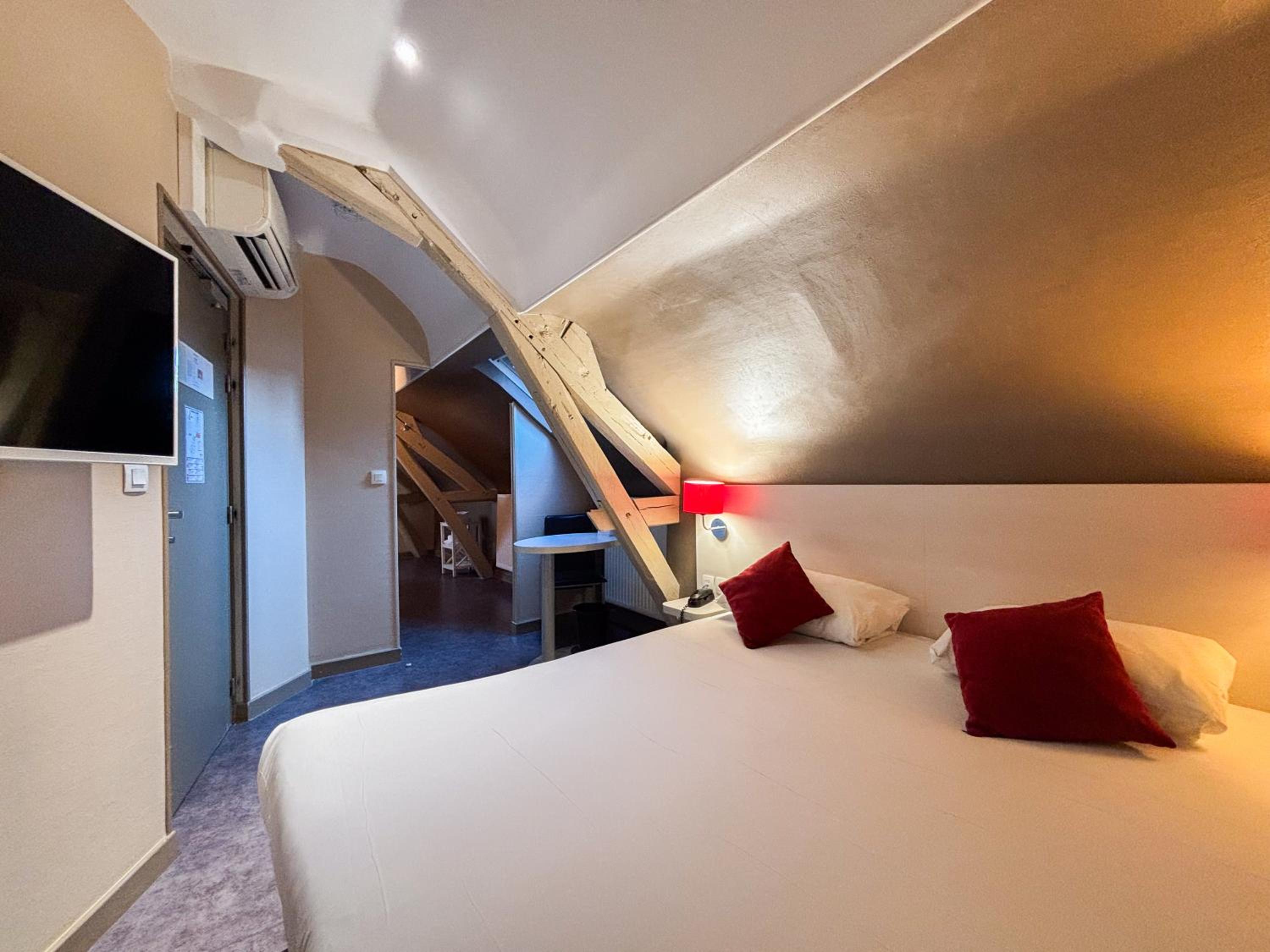 Prestige Room photo 1