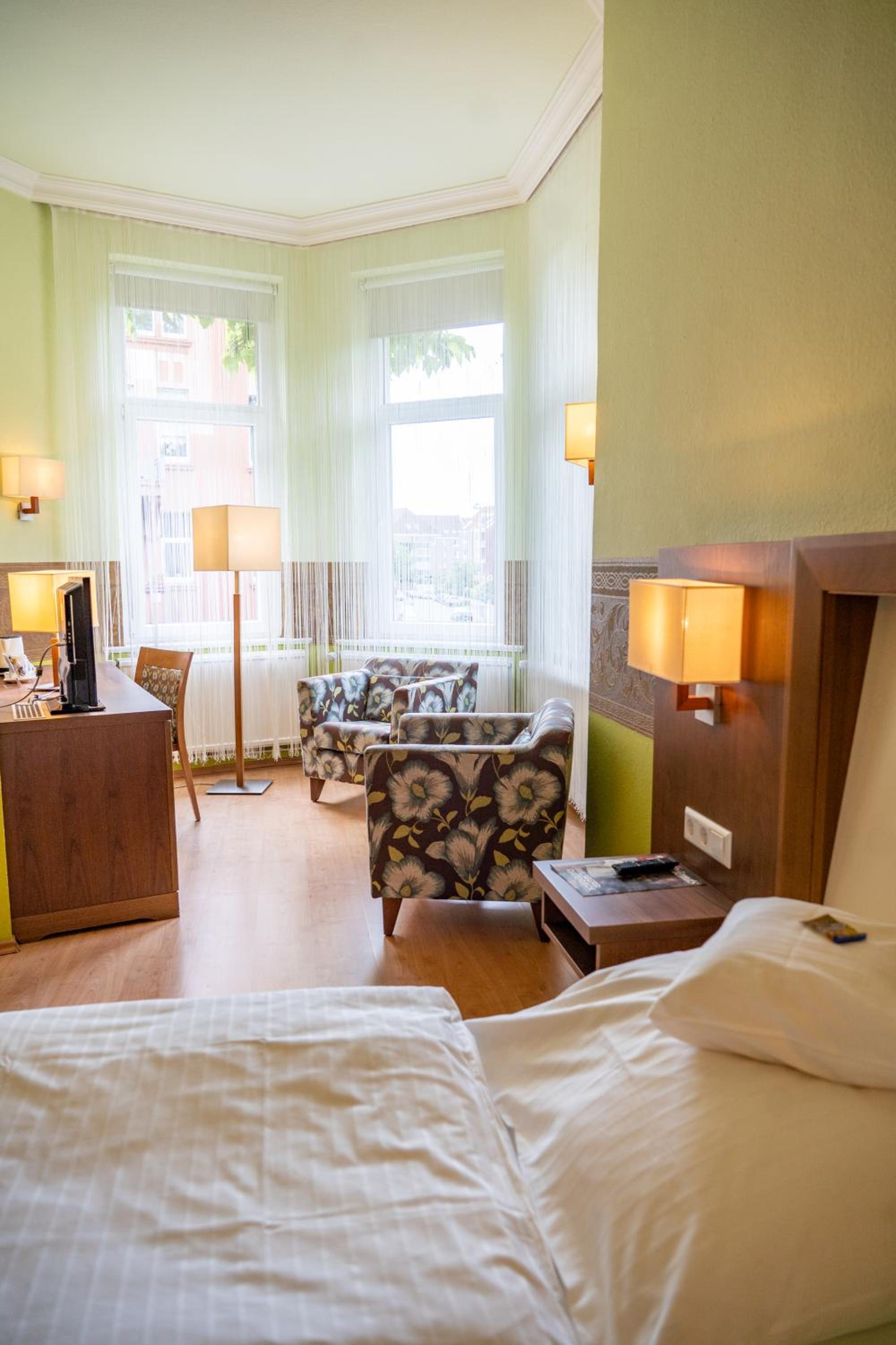 Deluxe Double Room - Photo 6