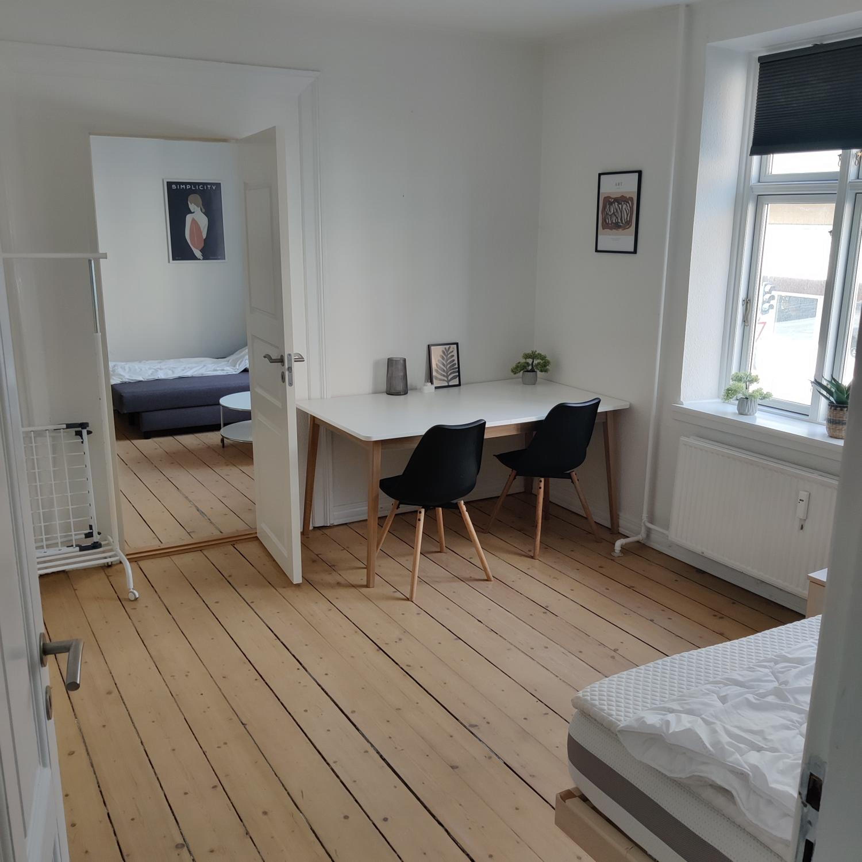 Apartment photo 1