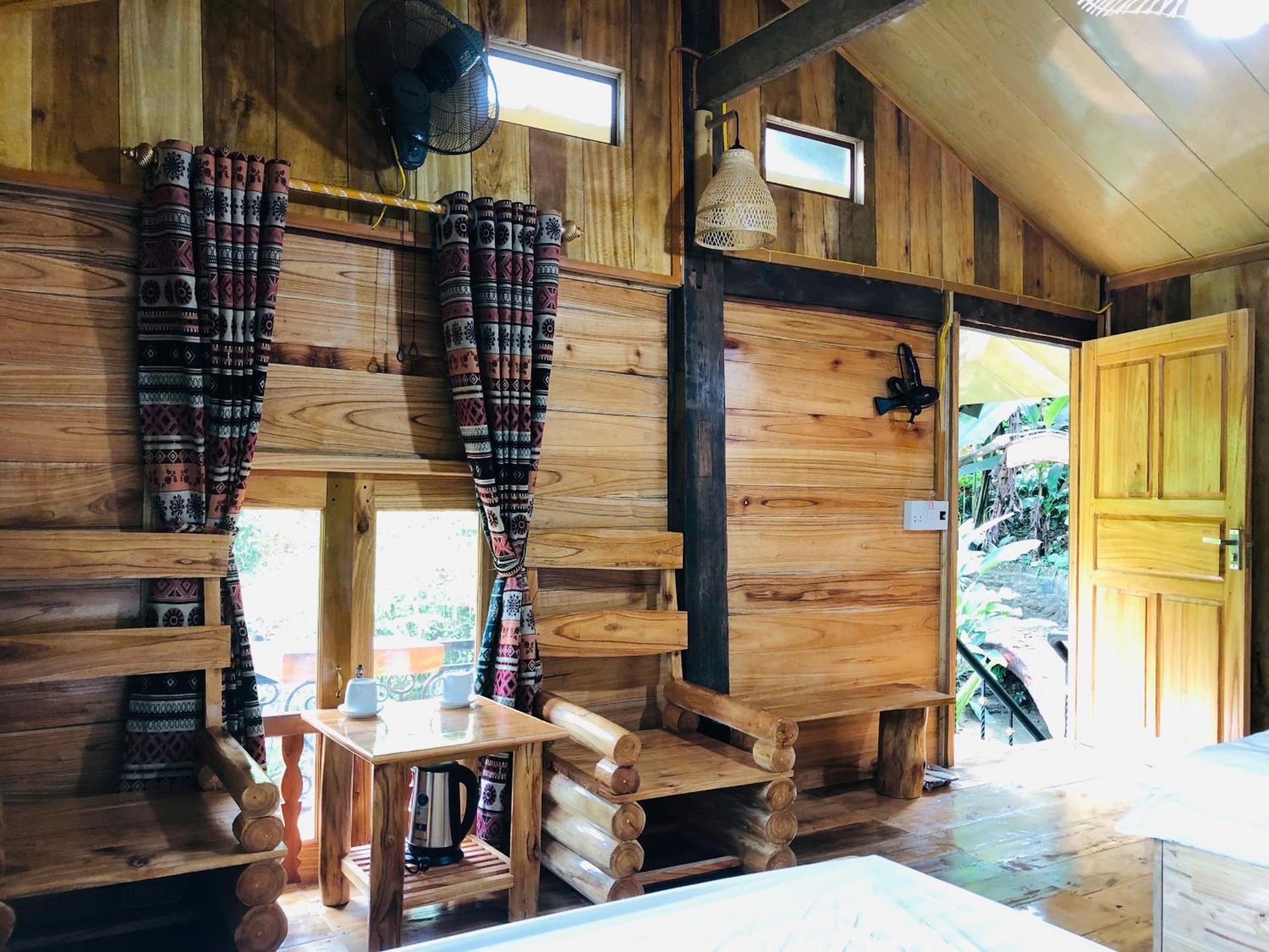 King Room with Mountain View photo 1