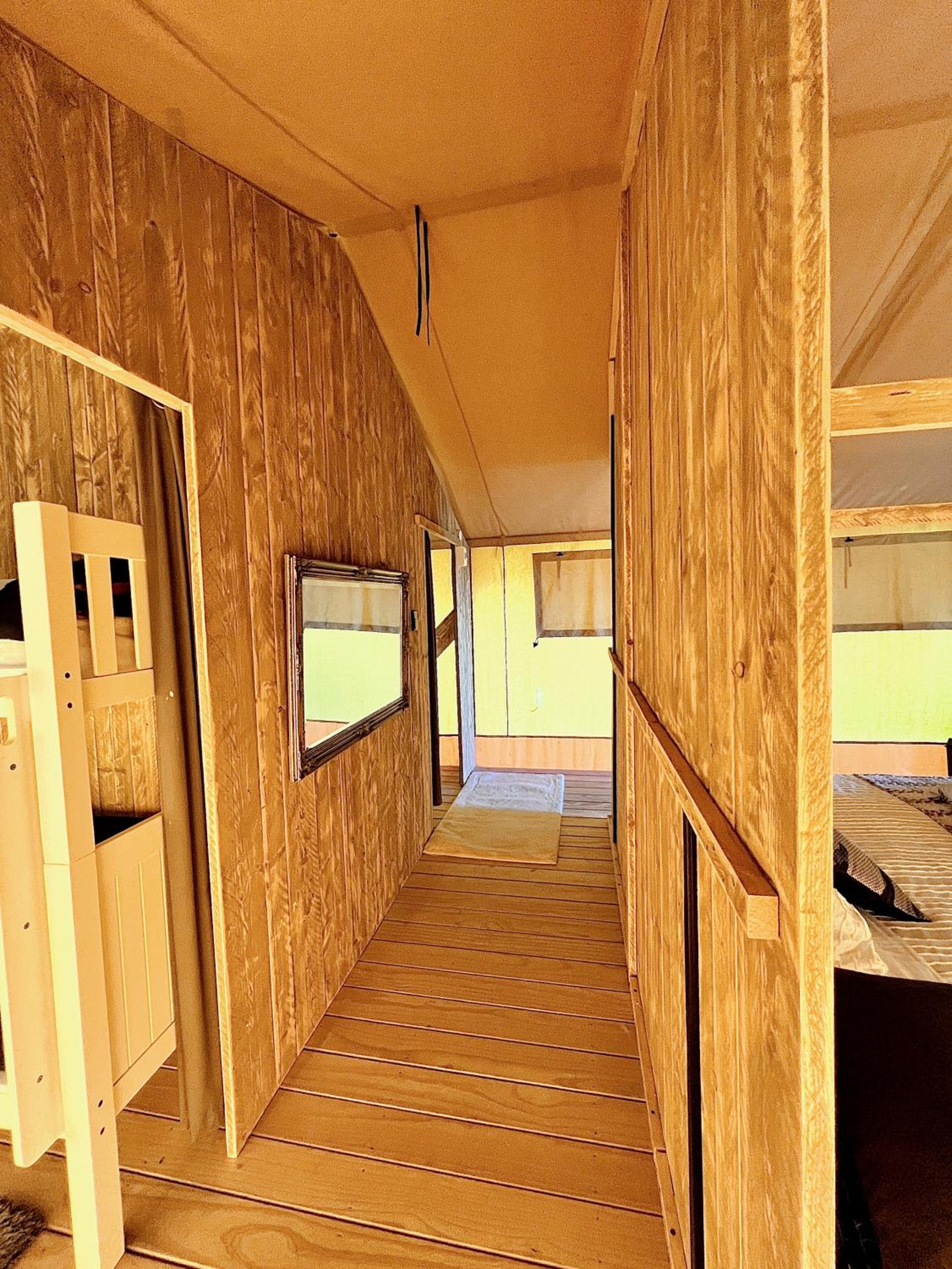 Two-Bedroom House photo 2
