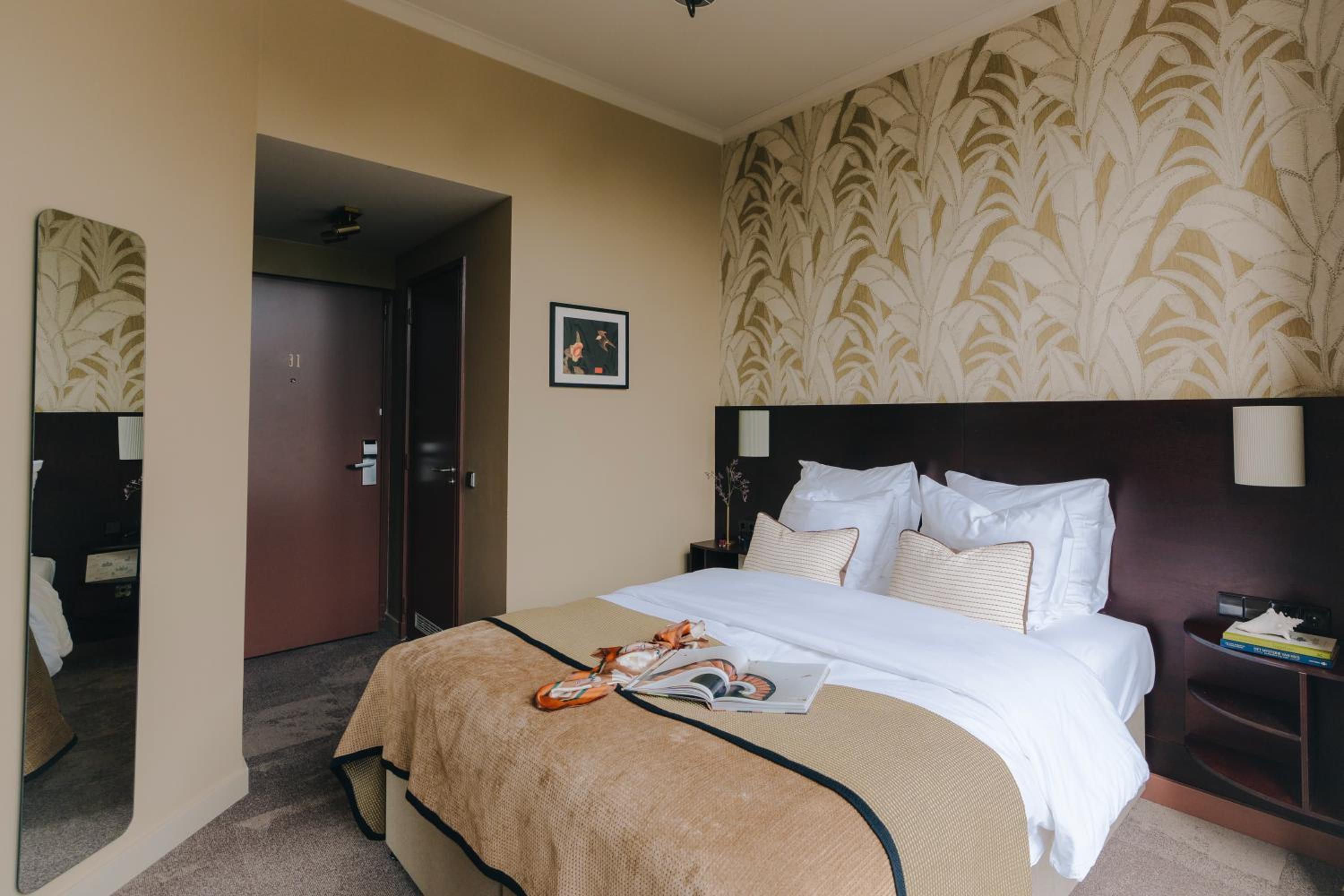 Standard Double Room photo 2