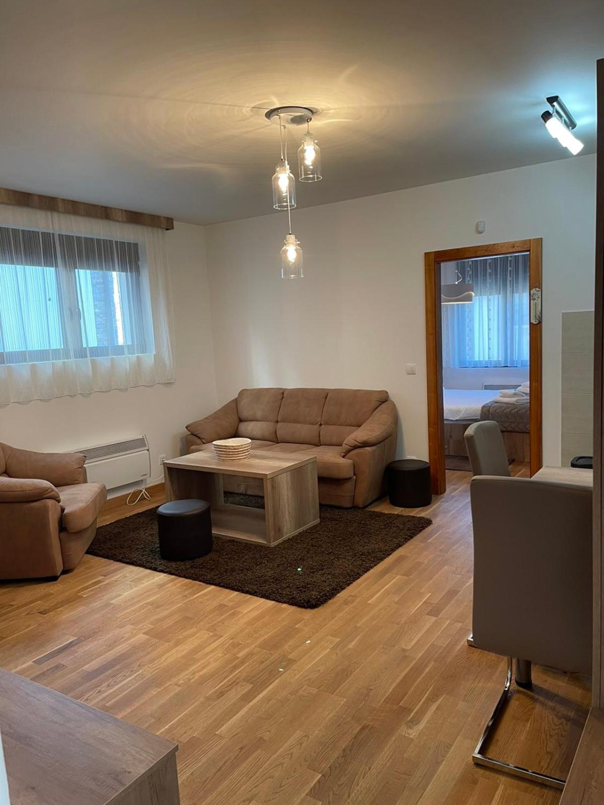 One-Bedroom Apartment - Photo 9