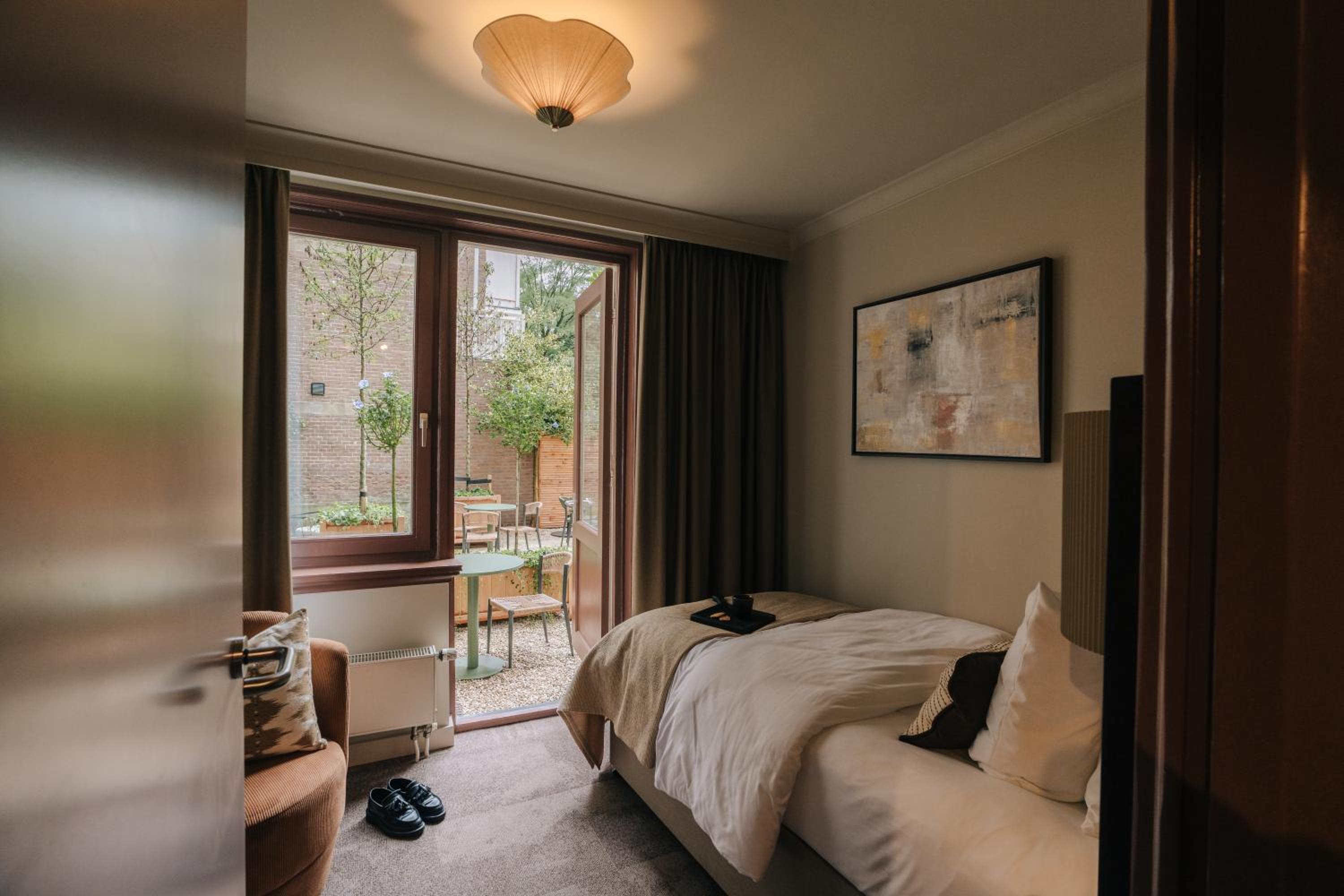 Single Room photo 3