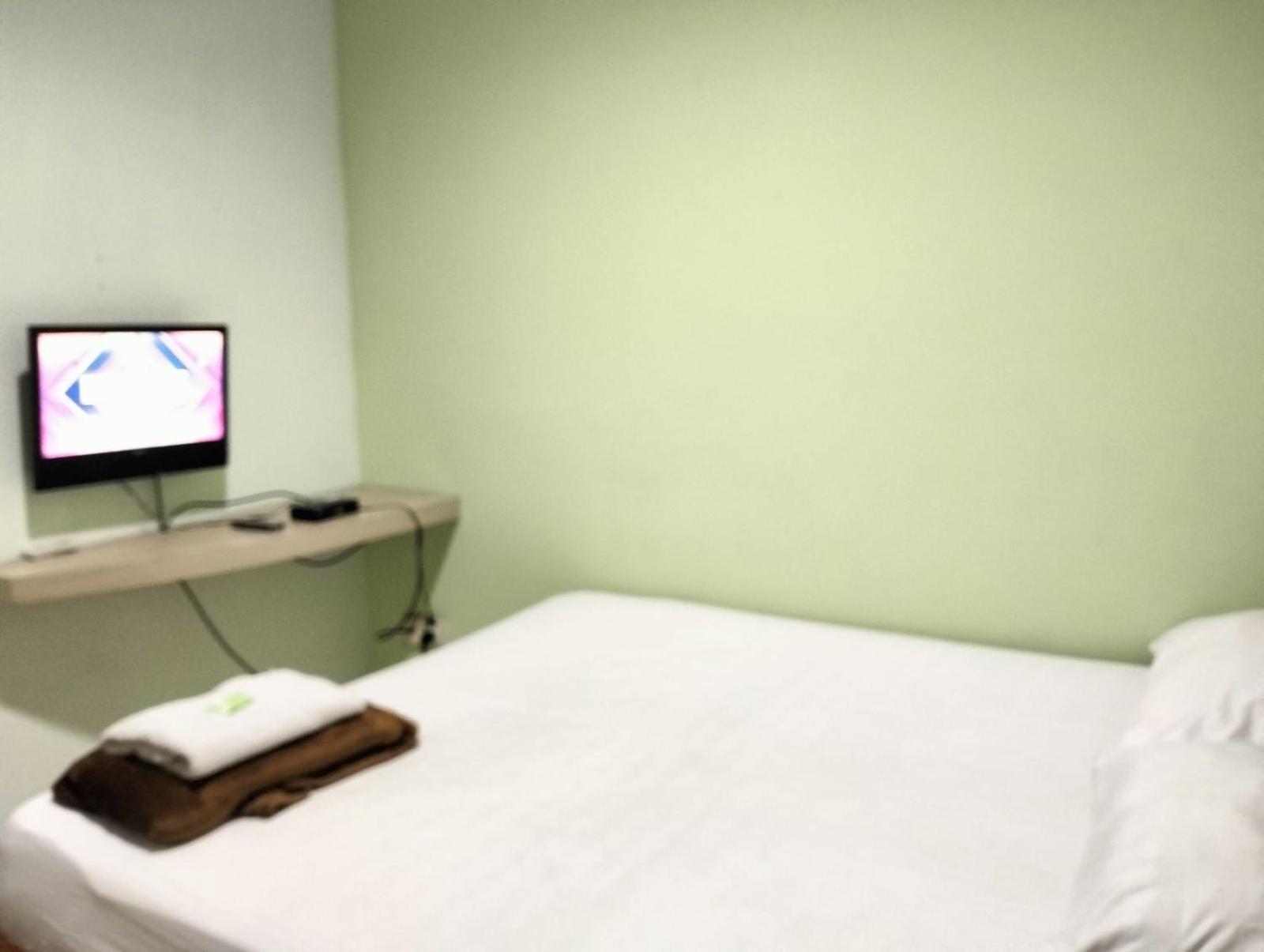Standard Double Room - Photo 2