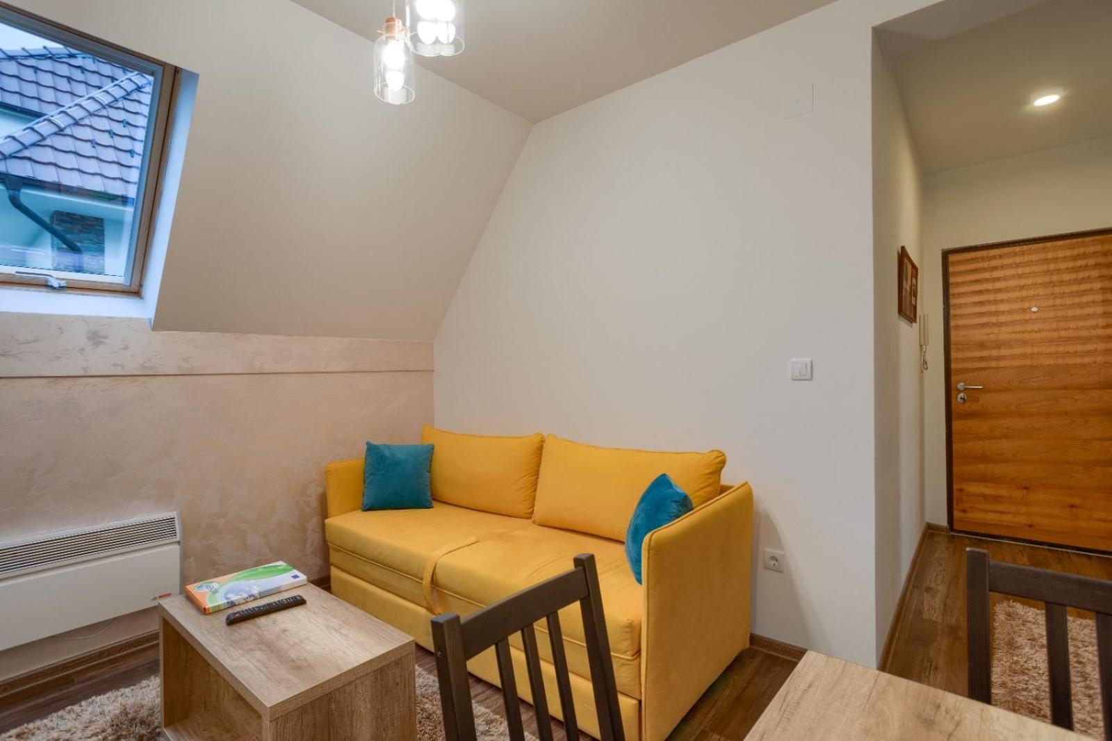 One-Bedroom Standard Apartment - Photo 11