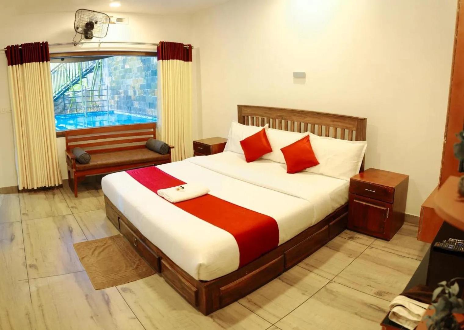 Three-Bedroom Villa photo 1