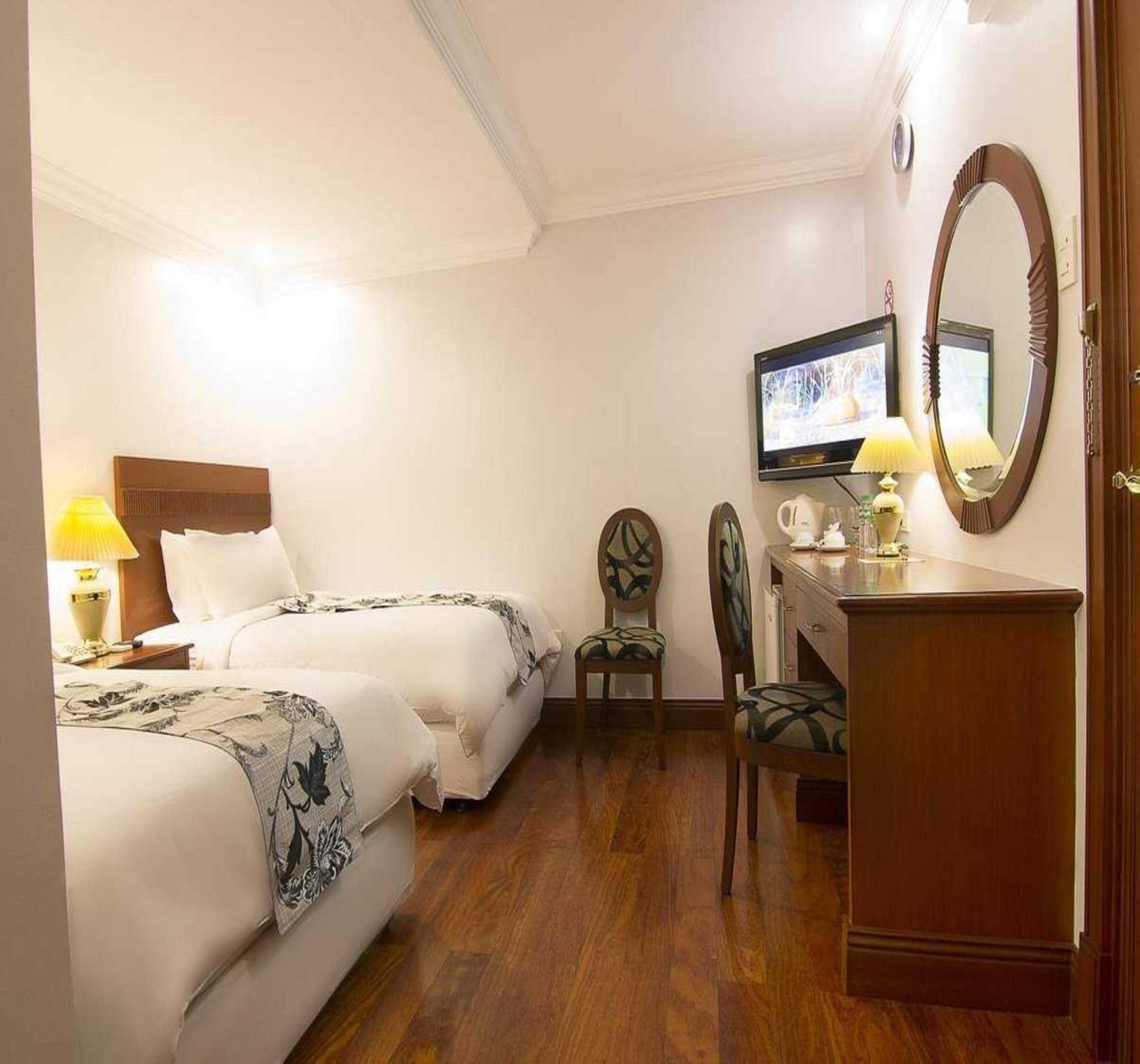 Deluxe Twin Room - Photo 3