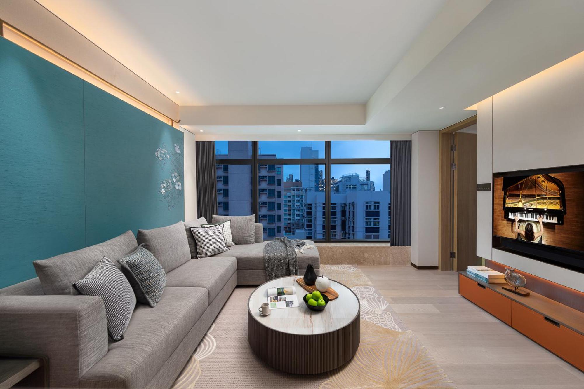One-Bedroom Premier Suite