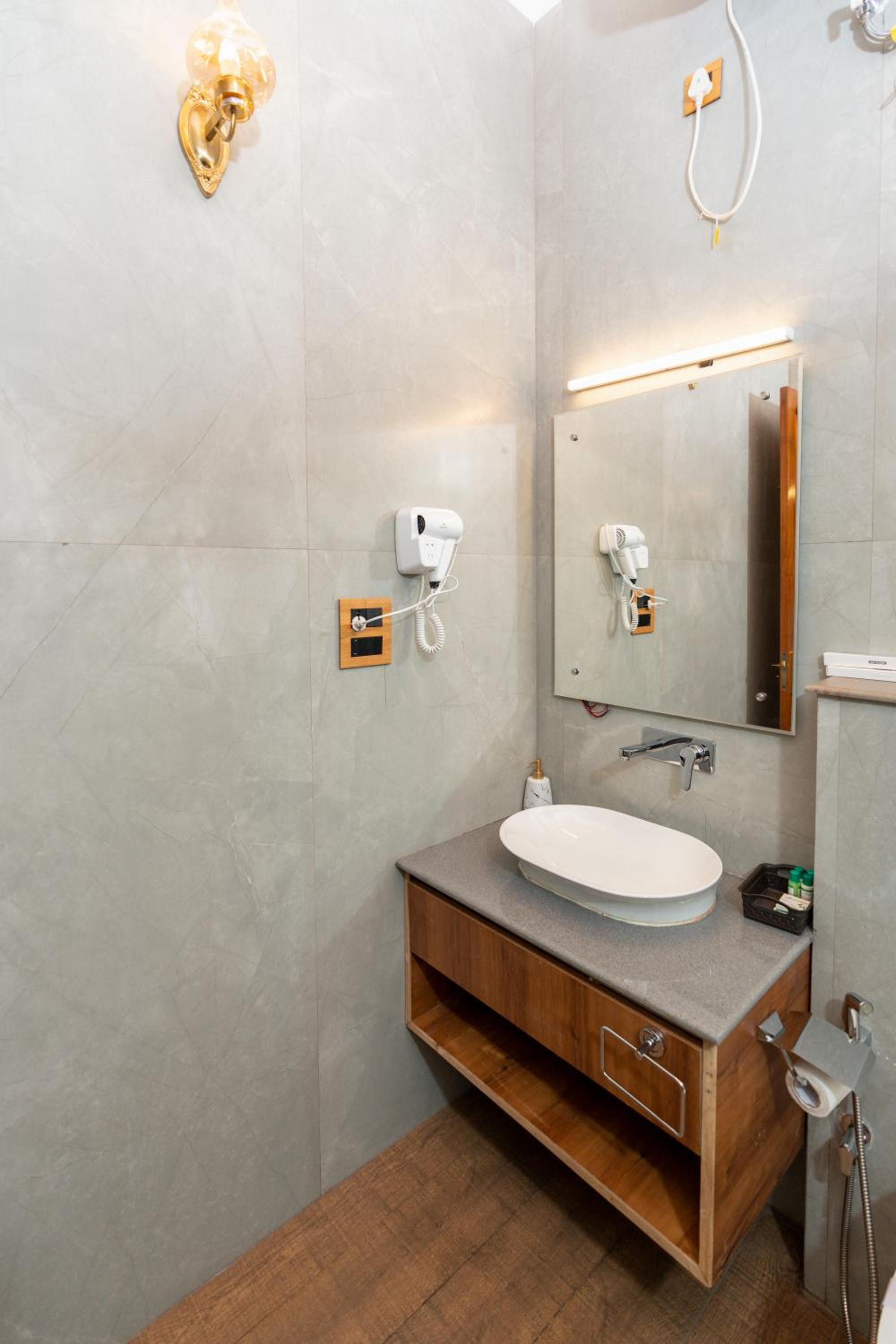 Premium Room with Garden View on First Floor photo 3