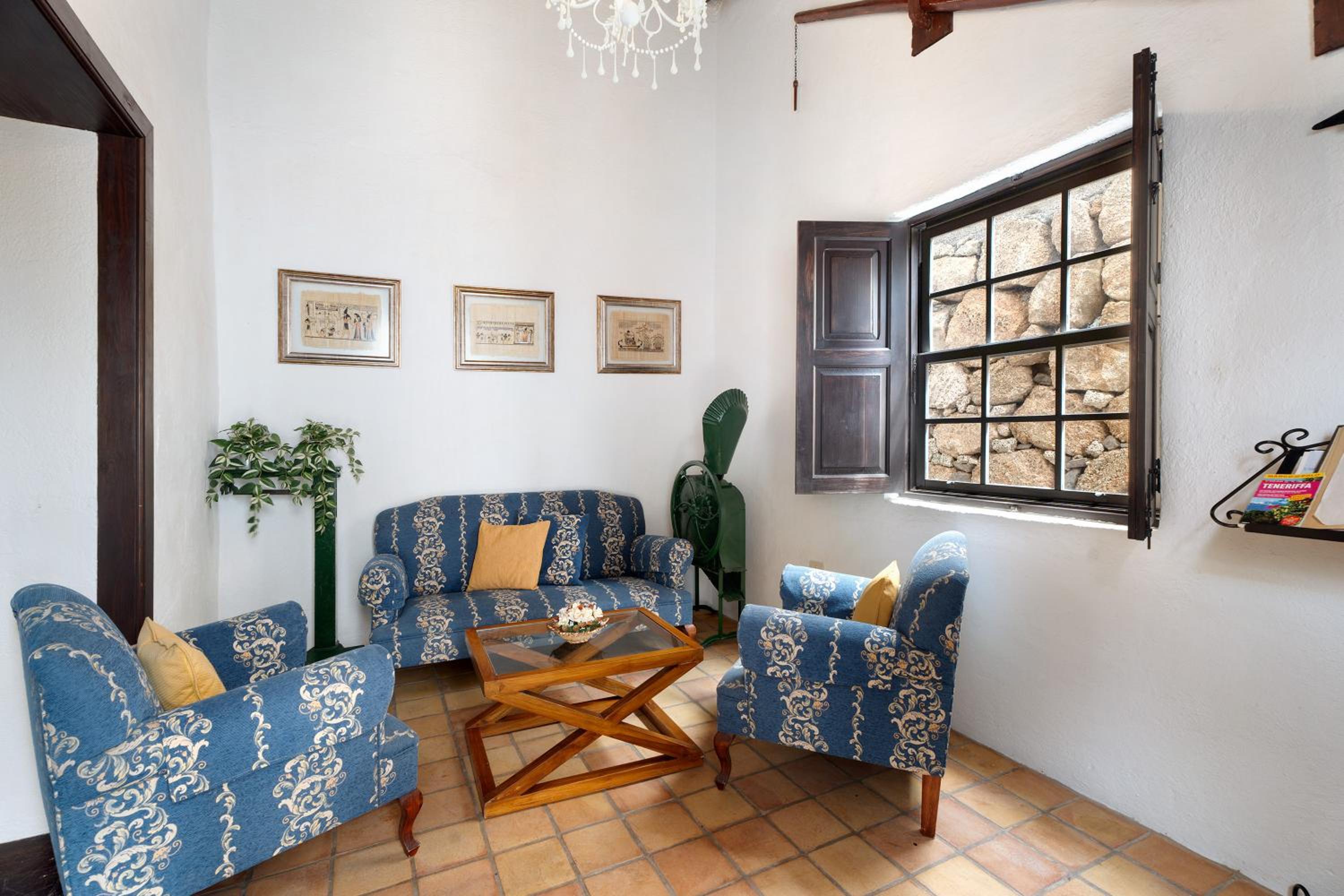 Casa de tres habitaciones