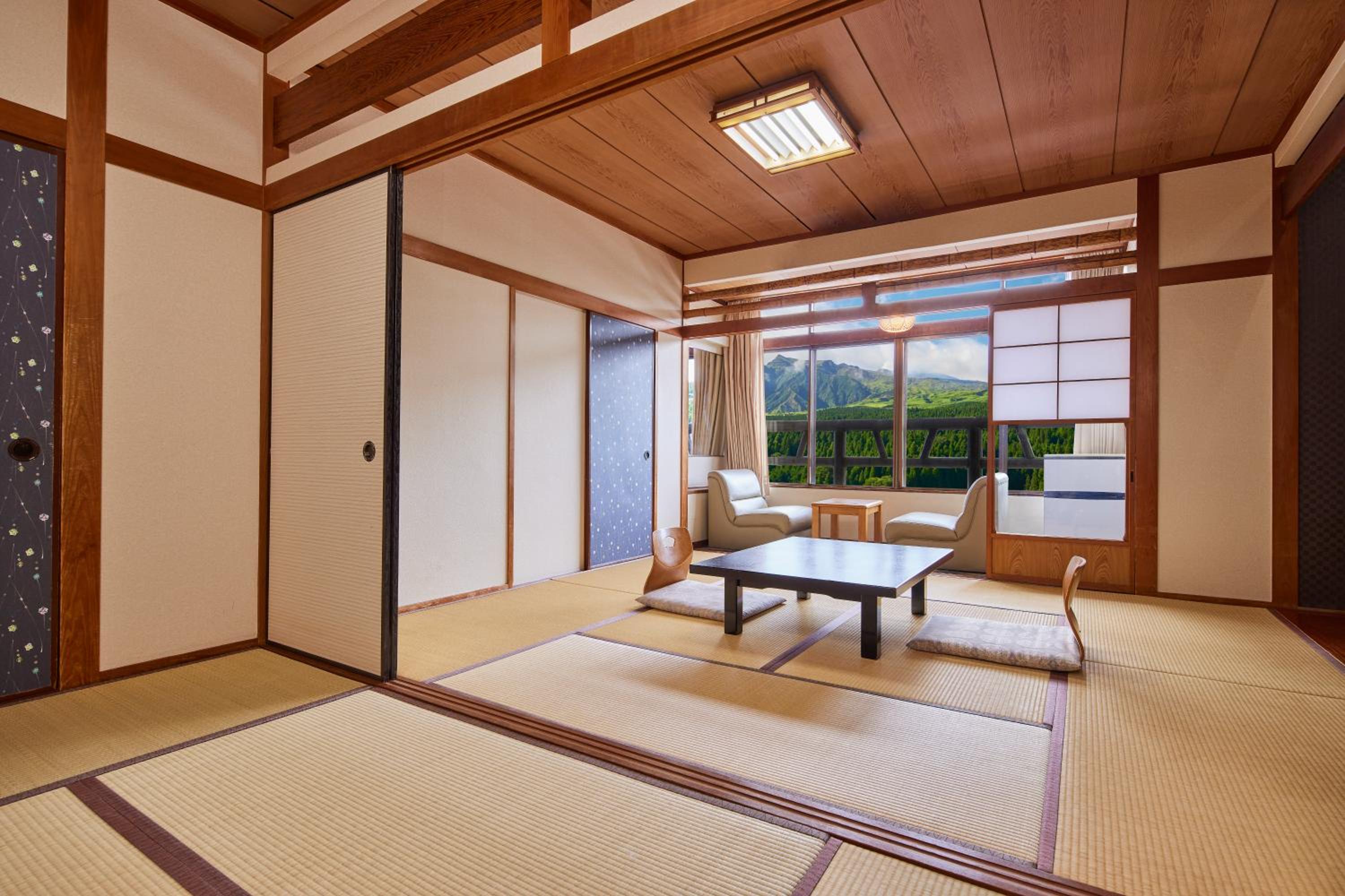 Japanese-Style Quadruple Room