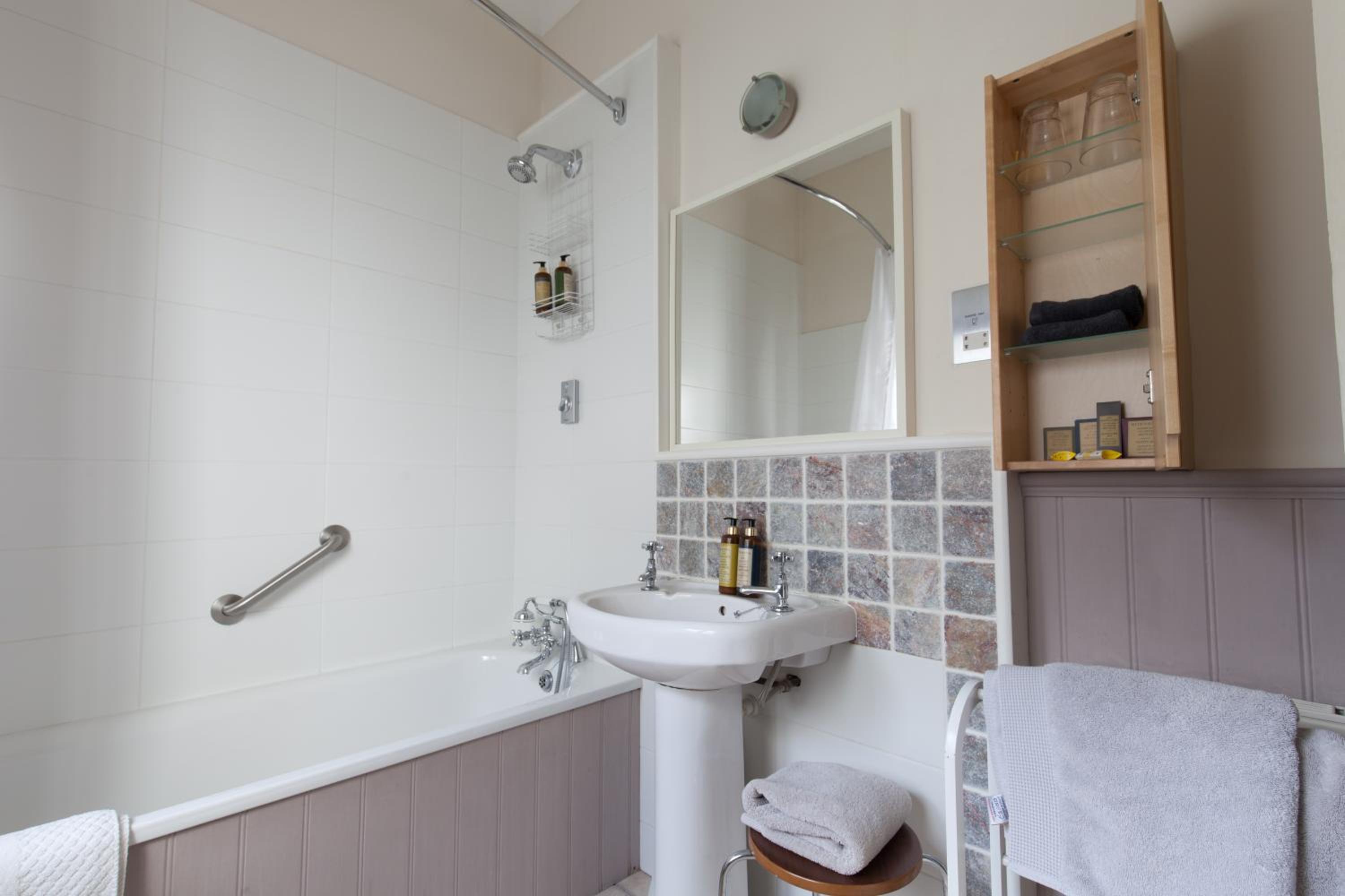 Double or Twin Room photo 2