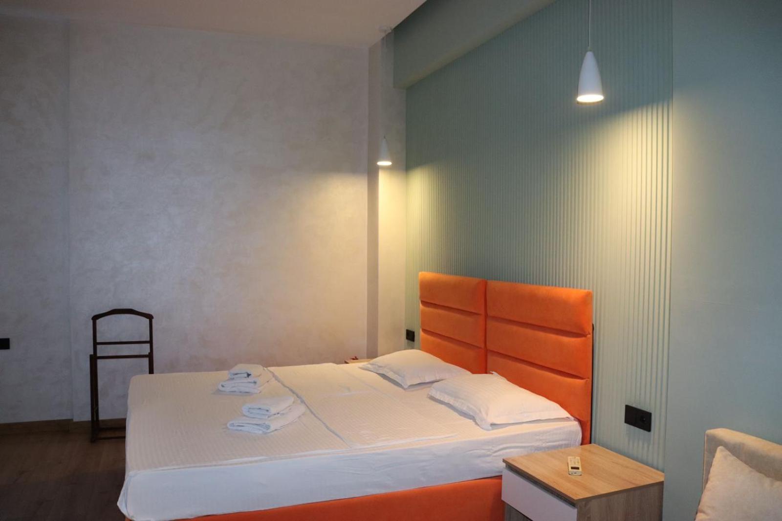 Superior Deluxe Double or Twin Room  photo 3