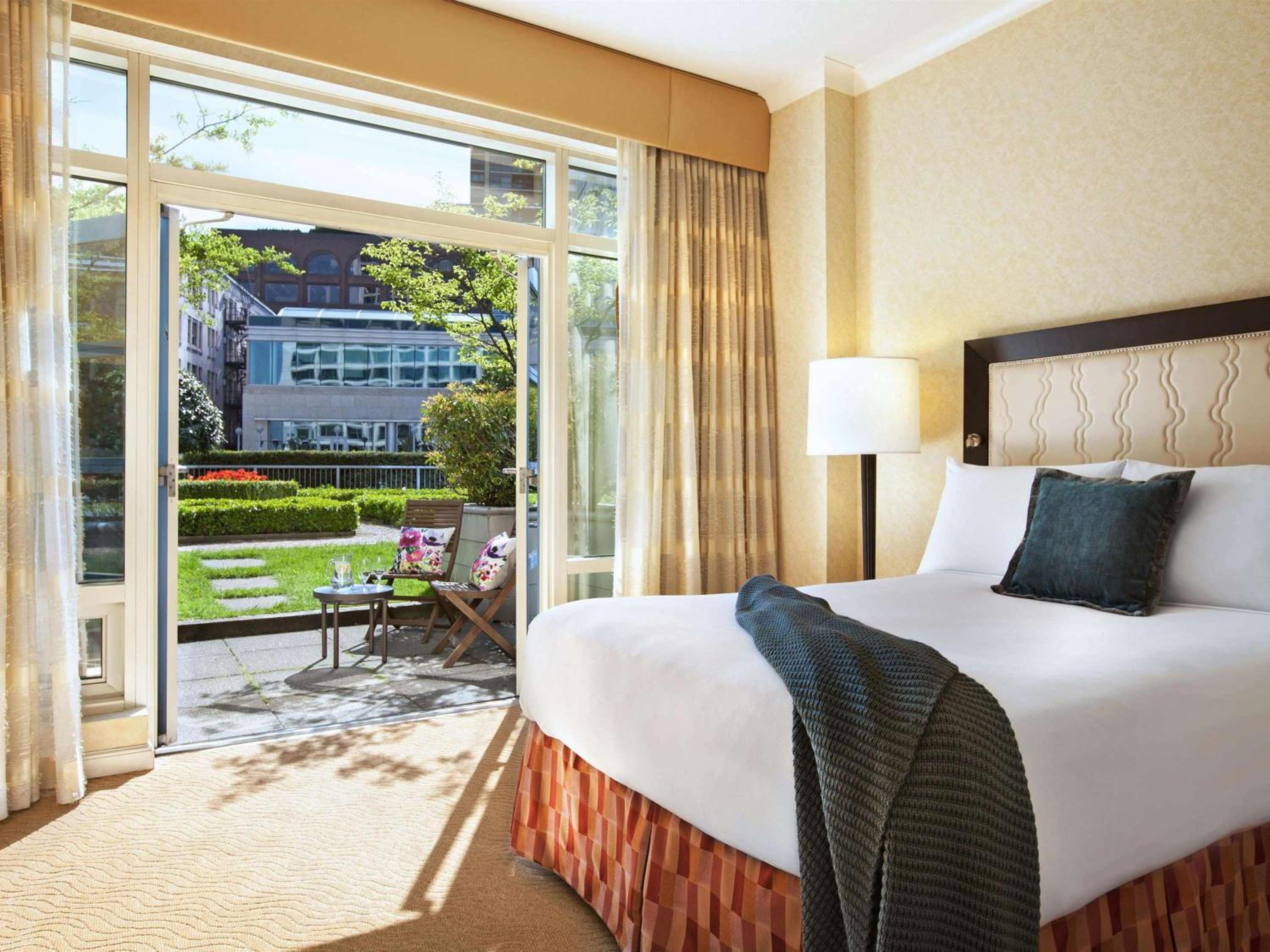 Fairmont King Room With Terrace