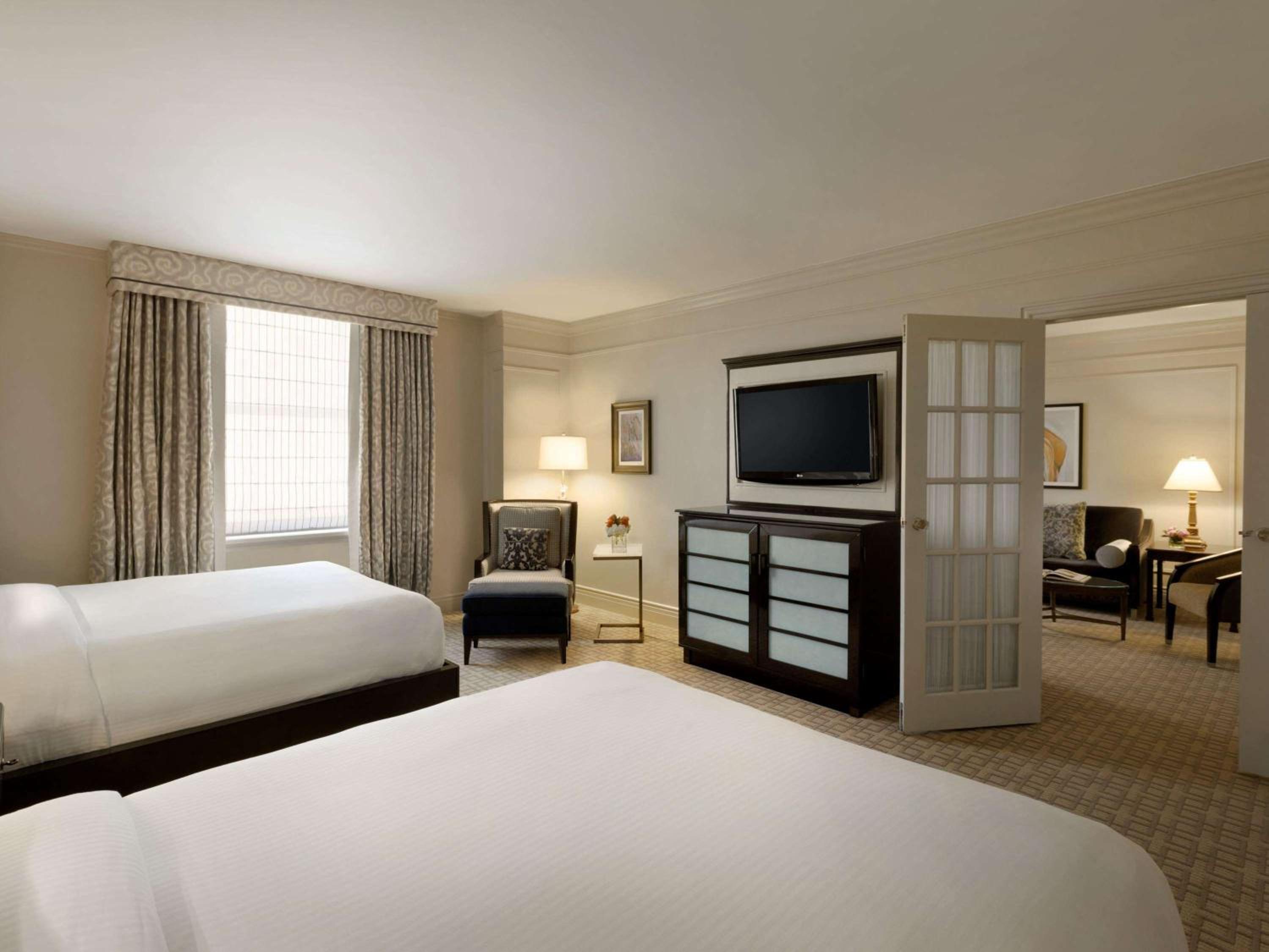 One-Bedroom Suite with Two Queen Beds