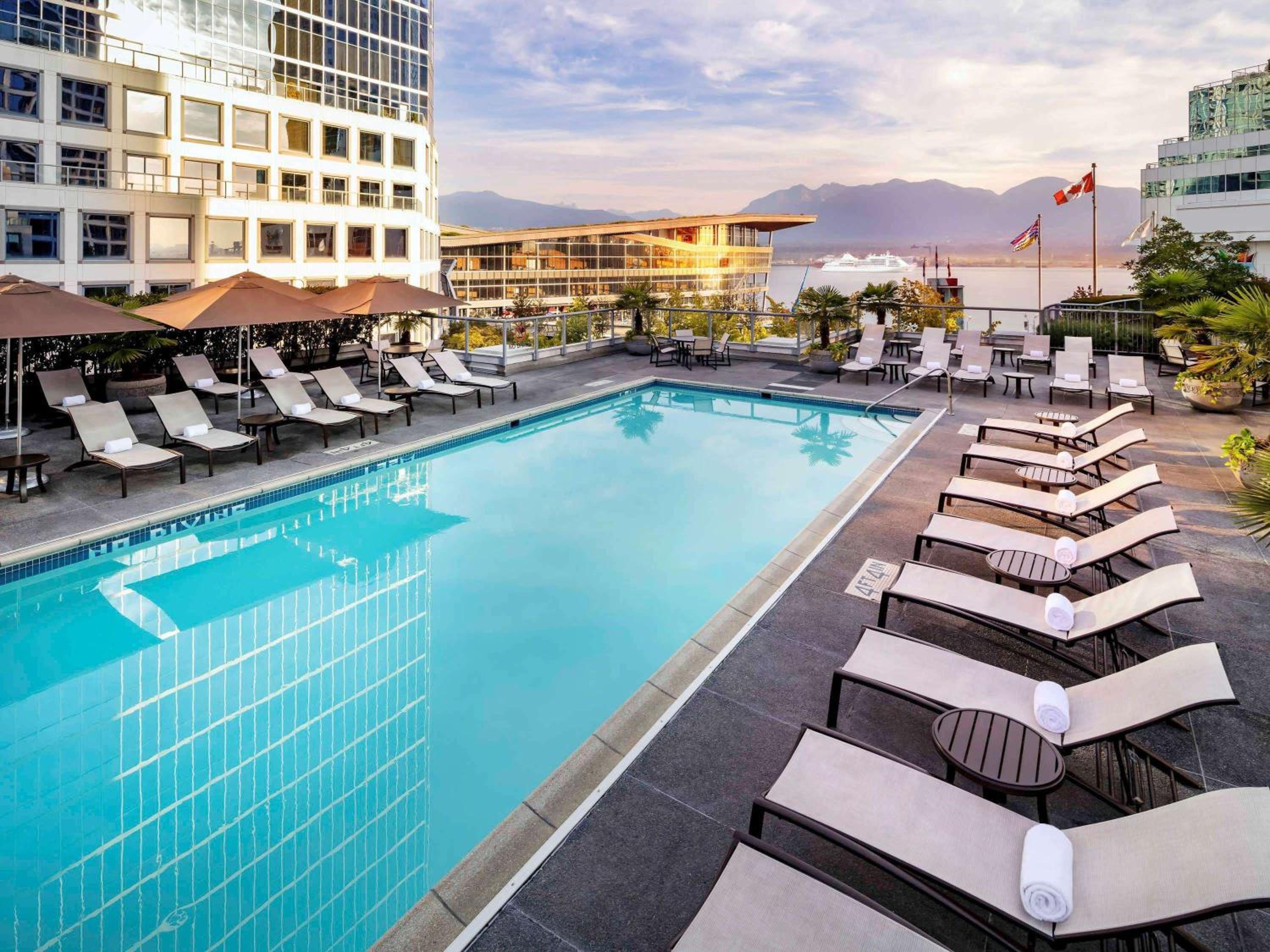 Fairmont City View Room with Two Double Beds