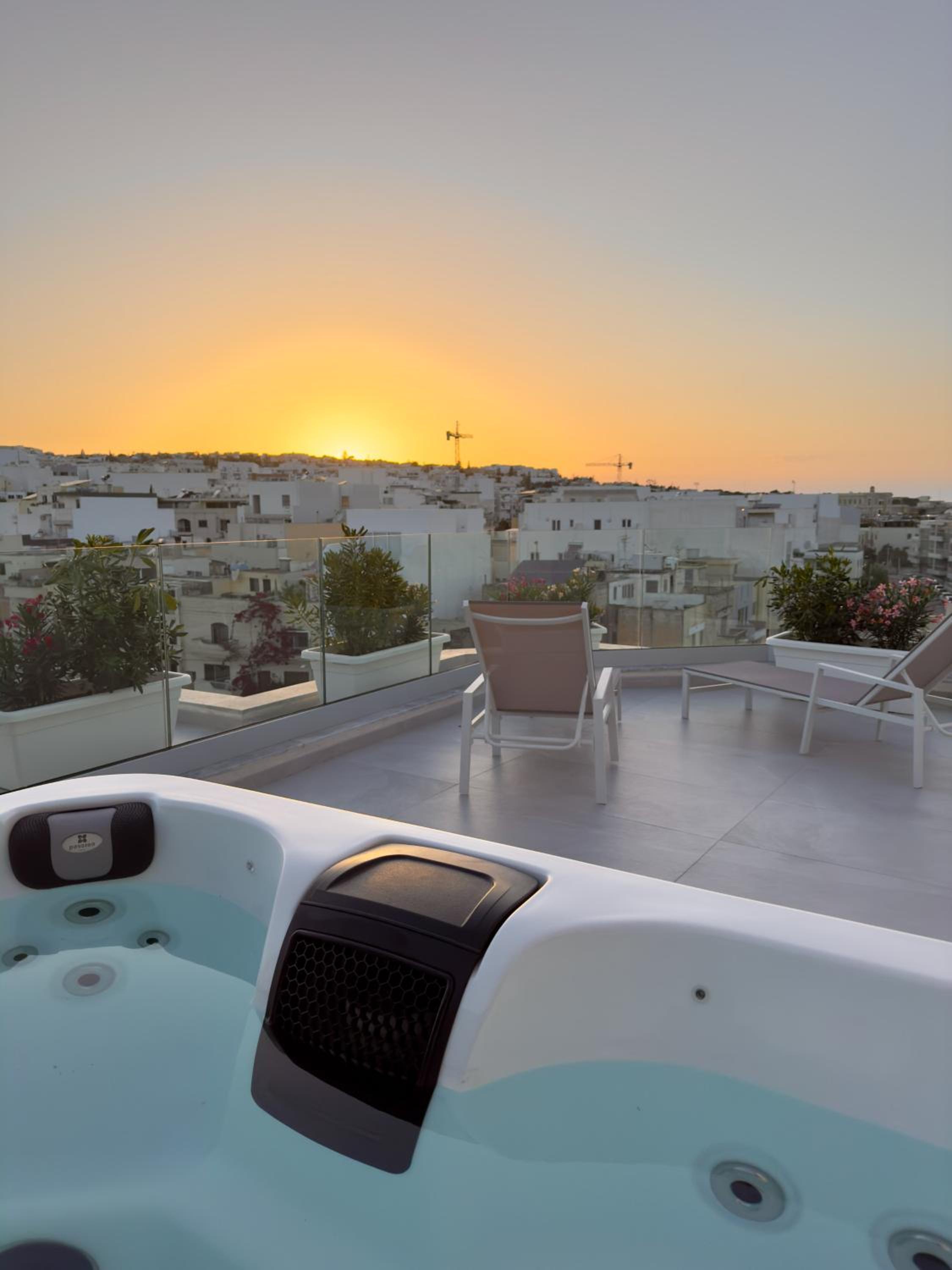 Double Room with Terrace - Photo 18
