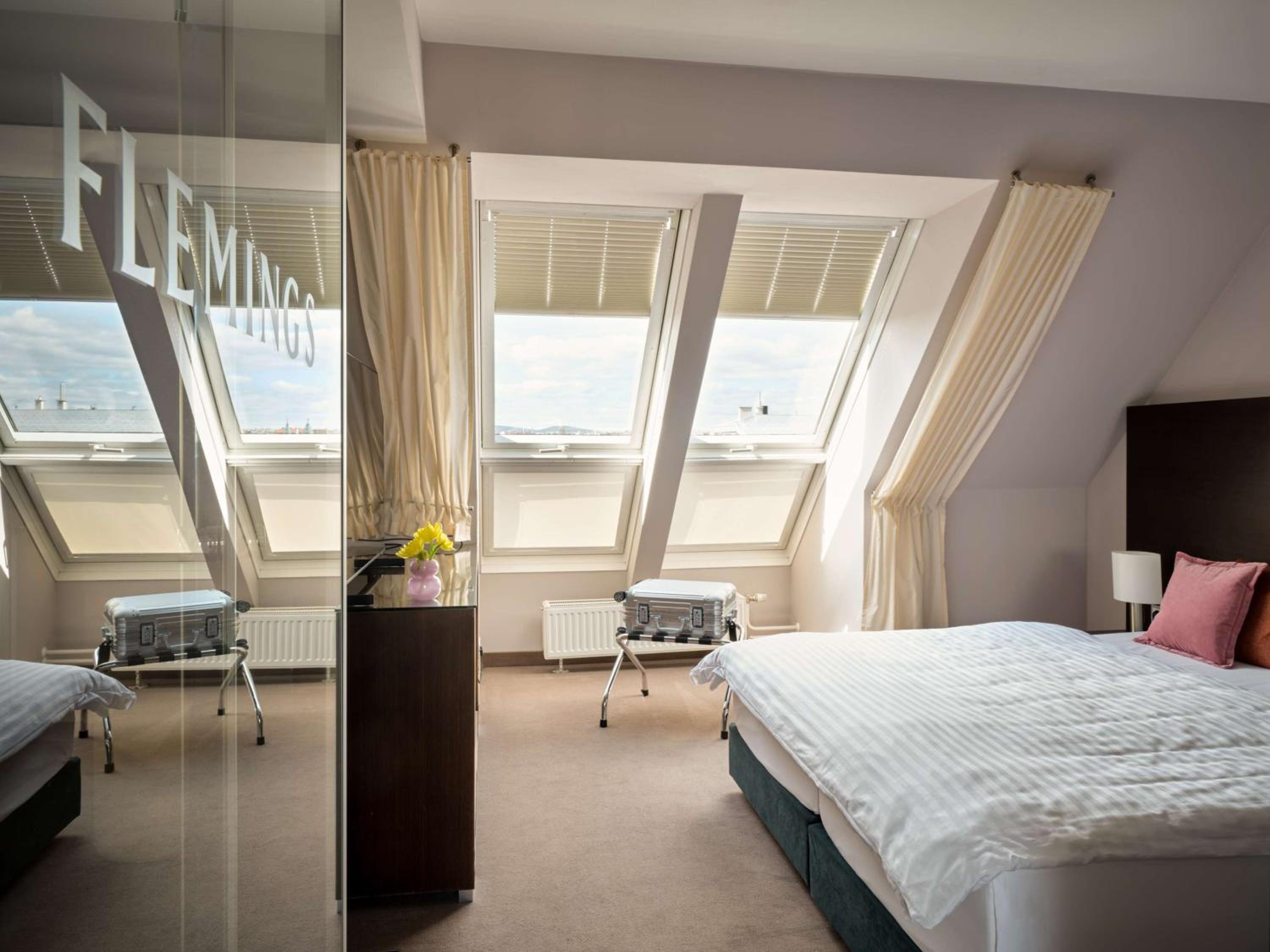 Signature Suite with Terrace