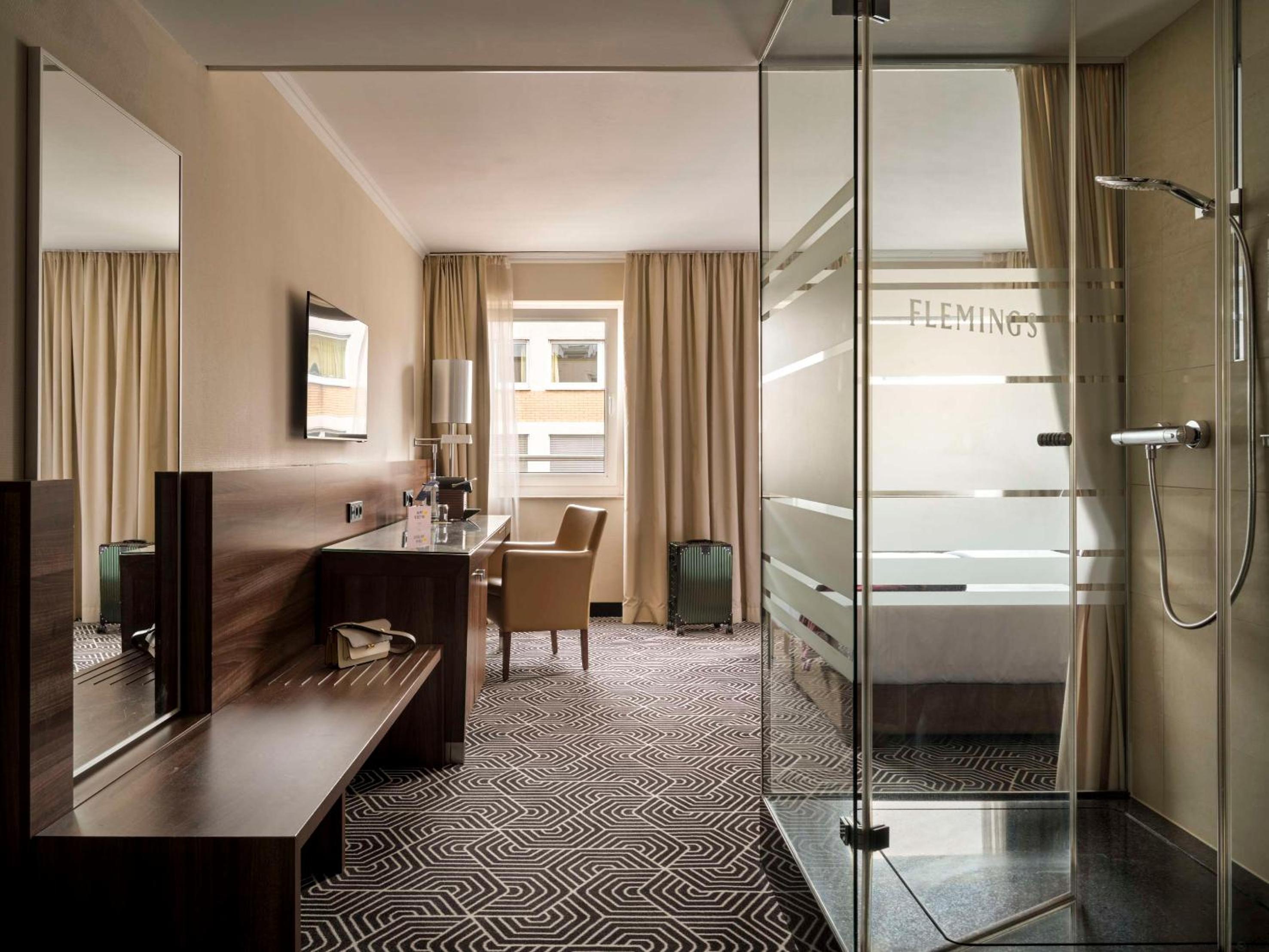 Superior Plus Twin Room - Photo 6