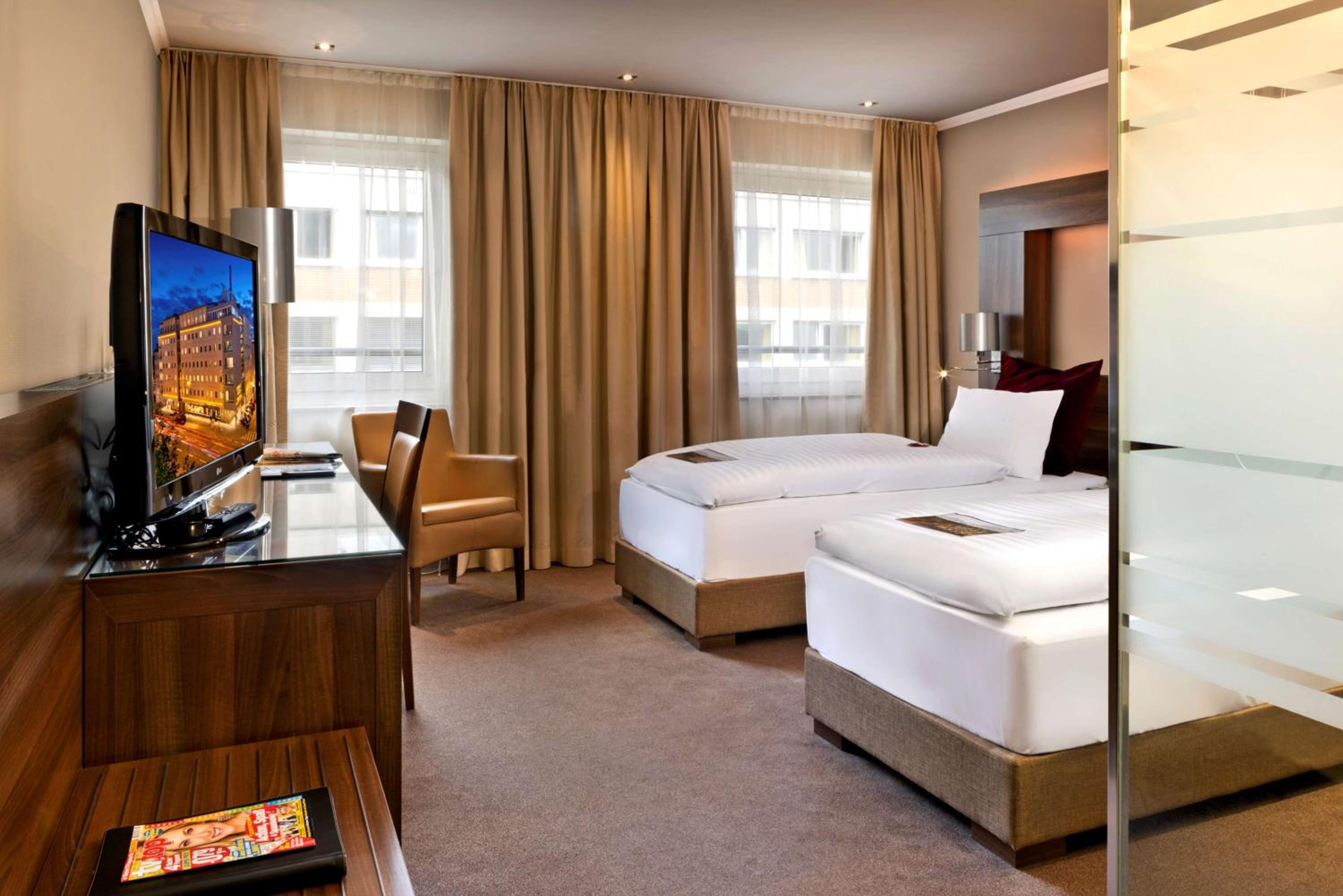 Superior Twin Room - Photo 4