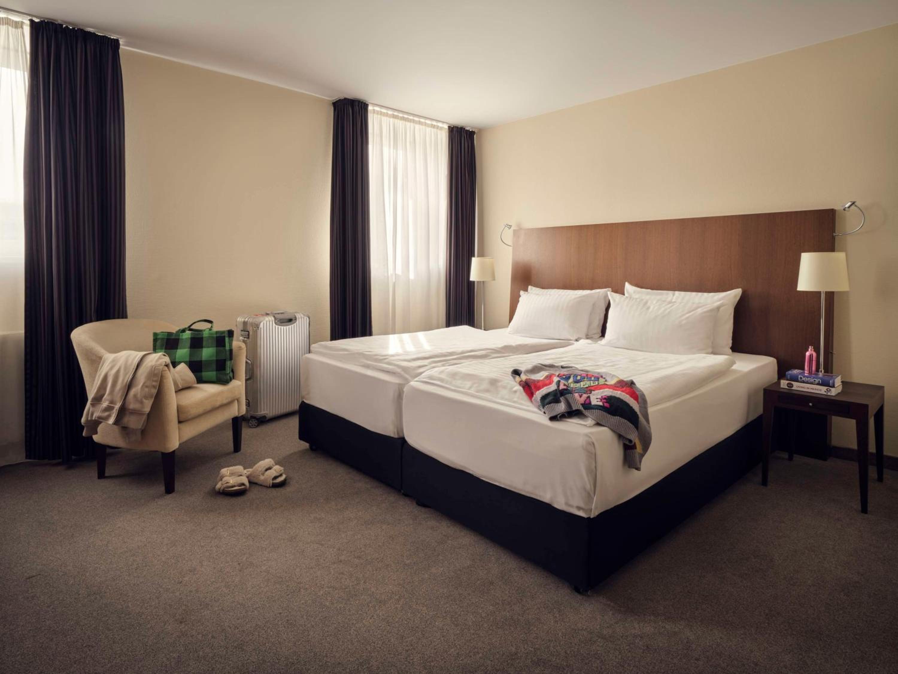 Signature Twin Room