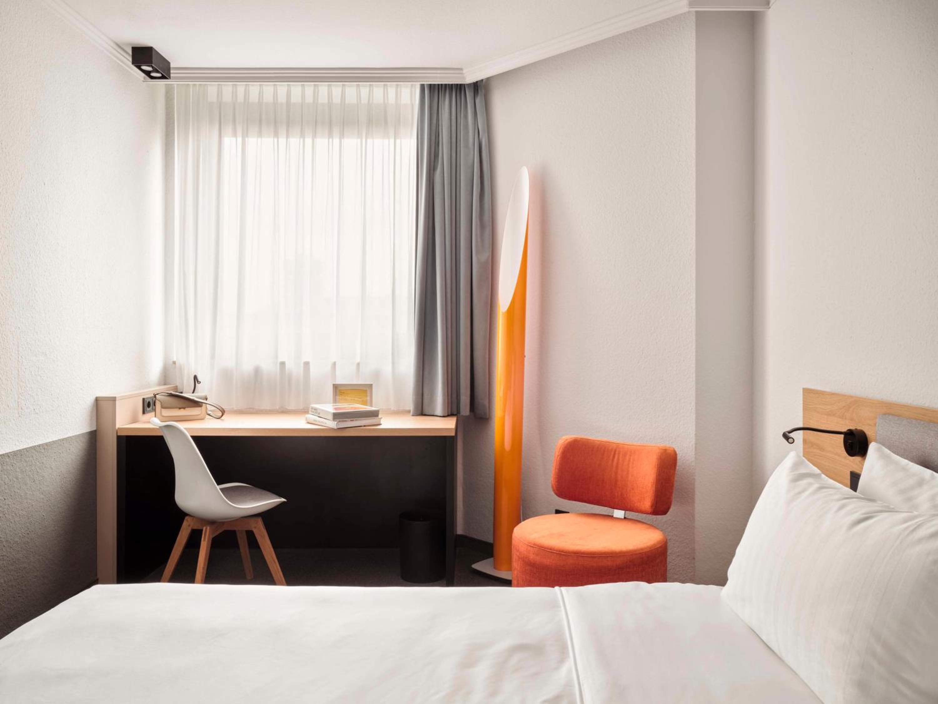 Comfort Double Room - Free City Ticket photo 3