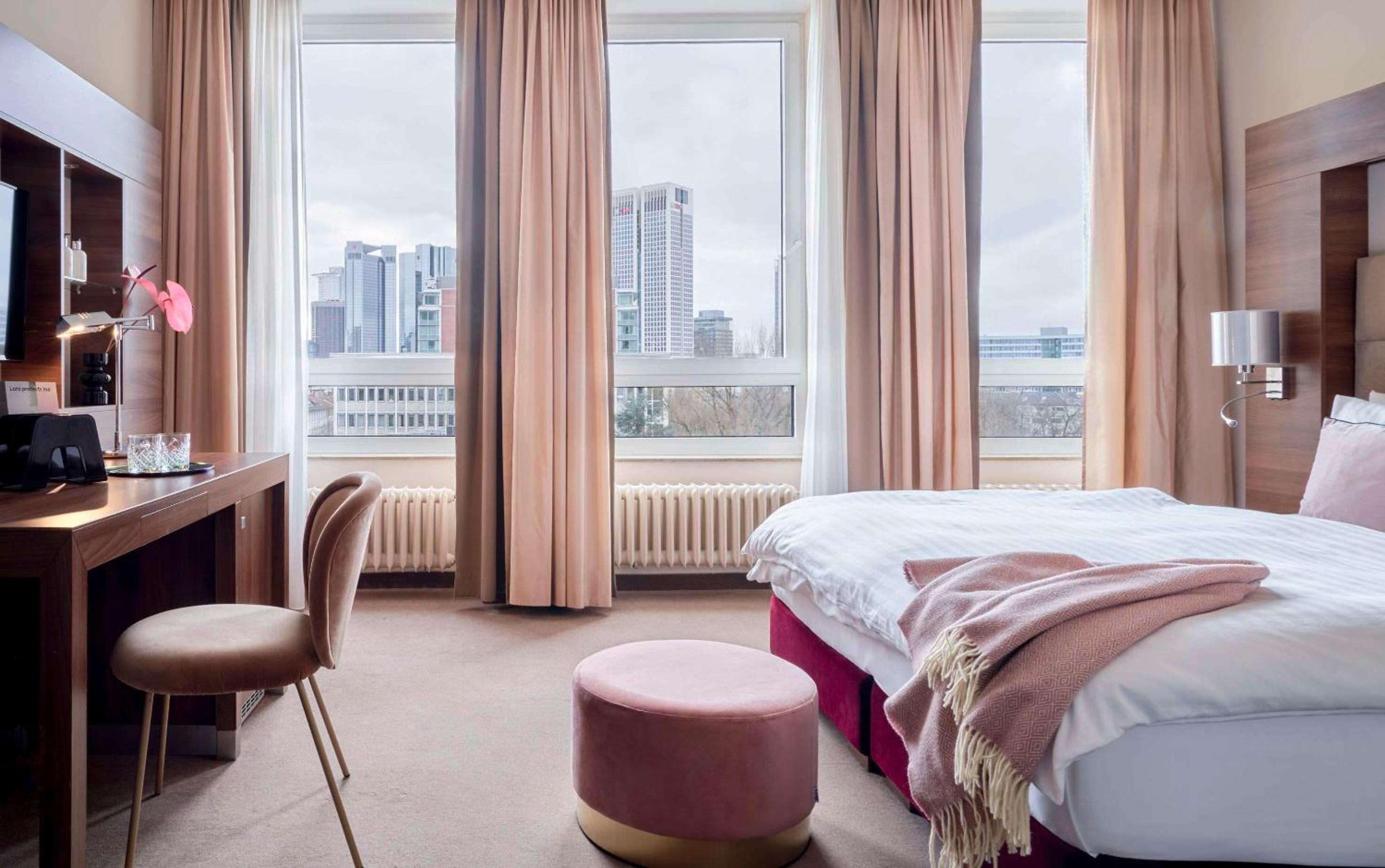 Superior Plus Twin Room