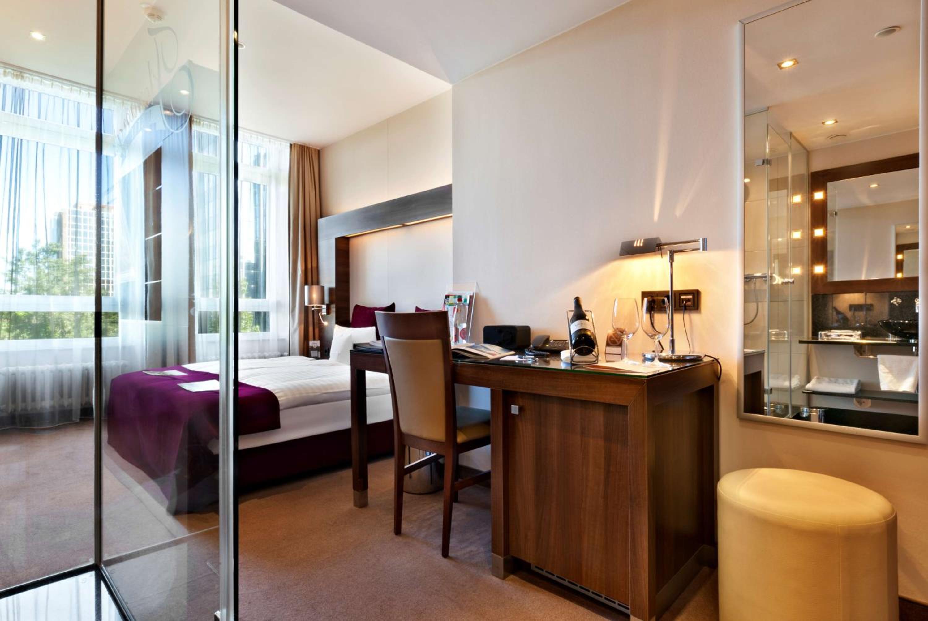 Superior Twin Room - Photo 7