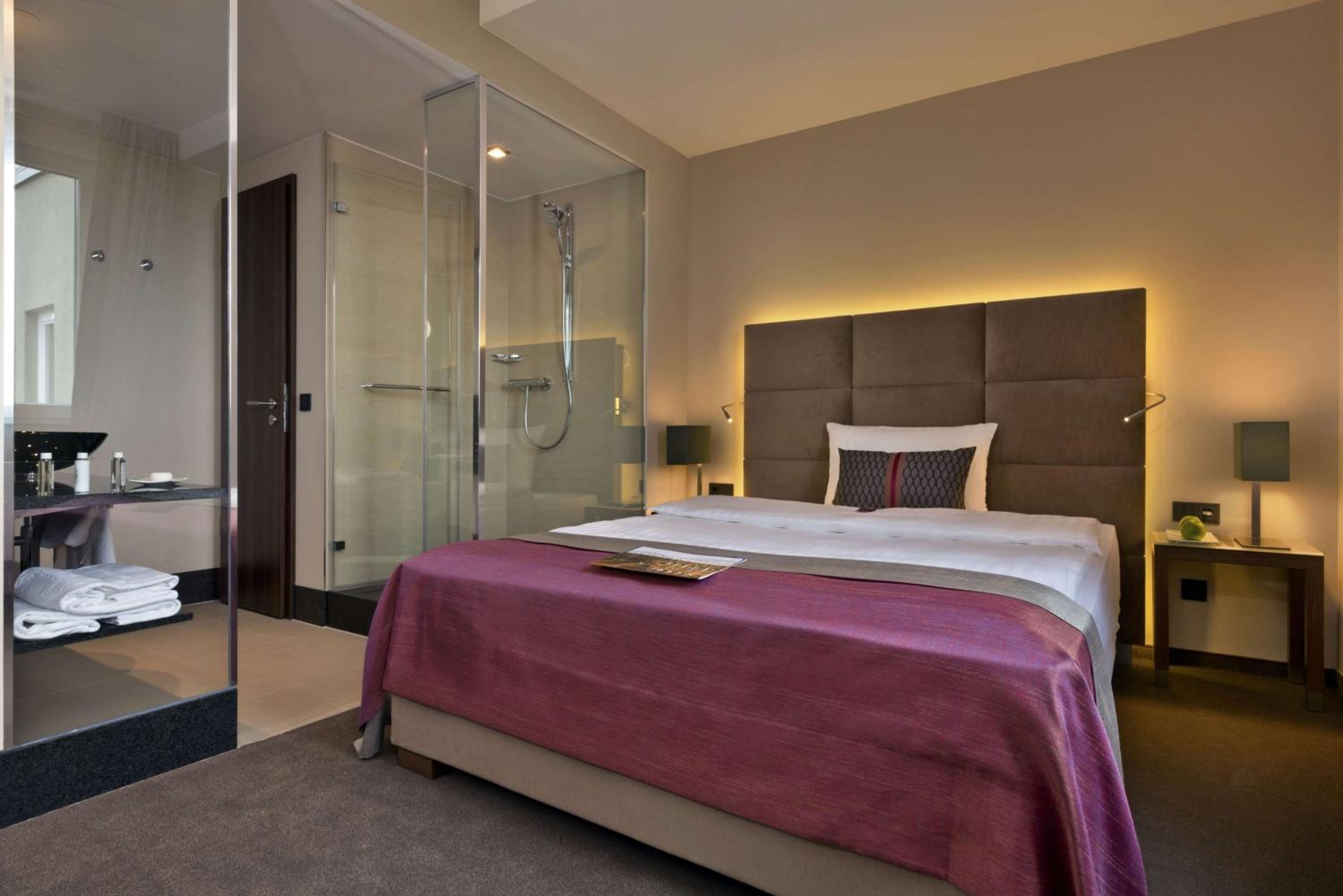 Superior Single Room