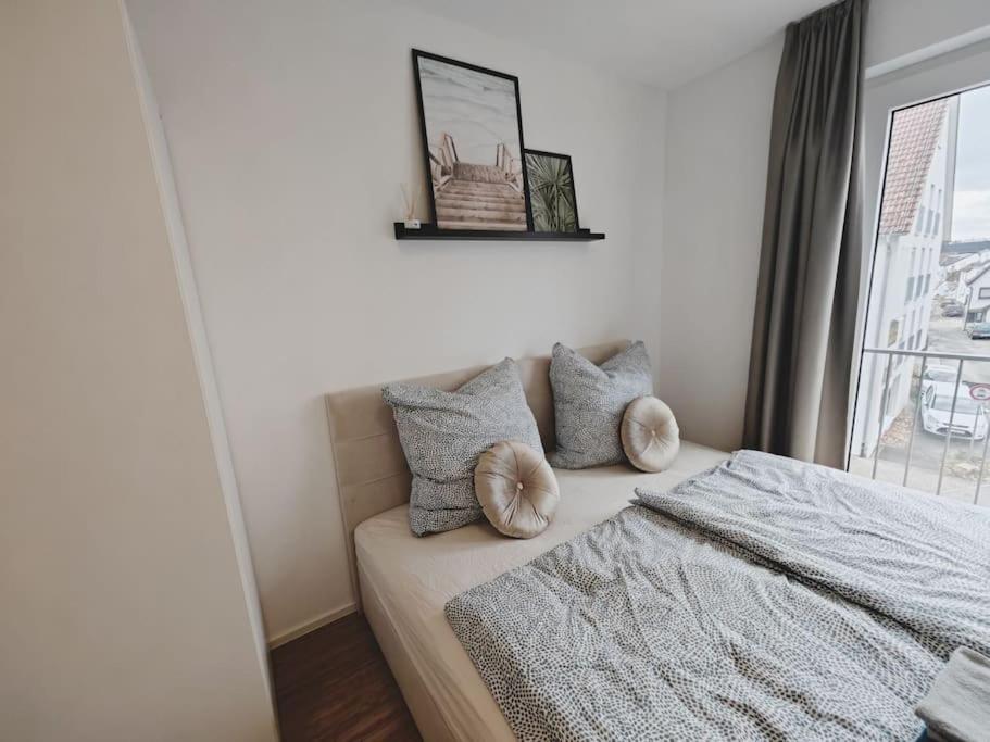 One-Bedroom Apartment photo 3