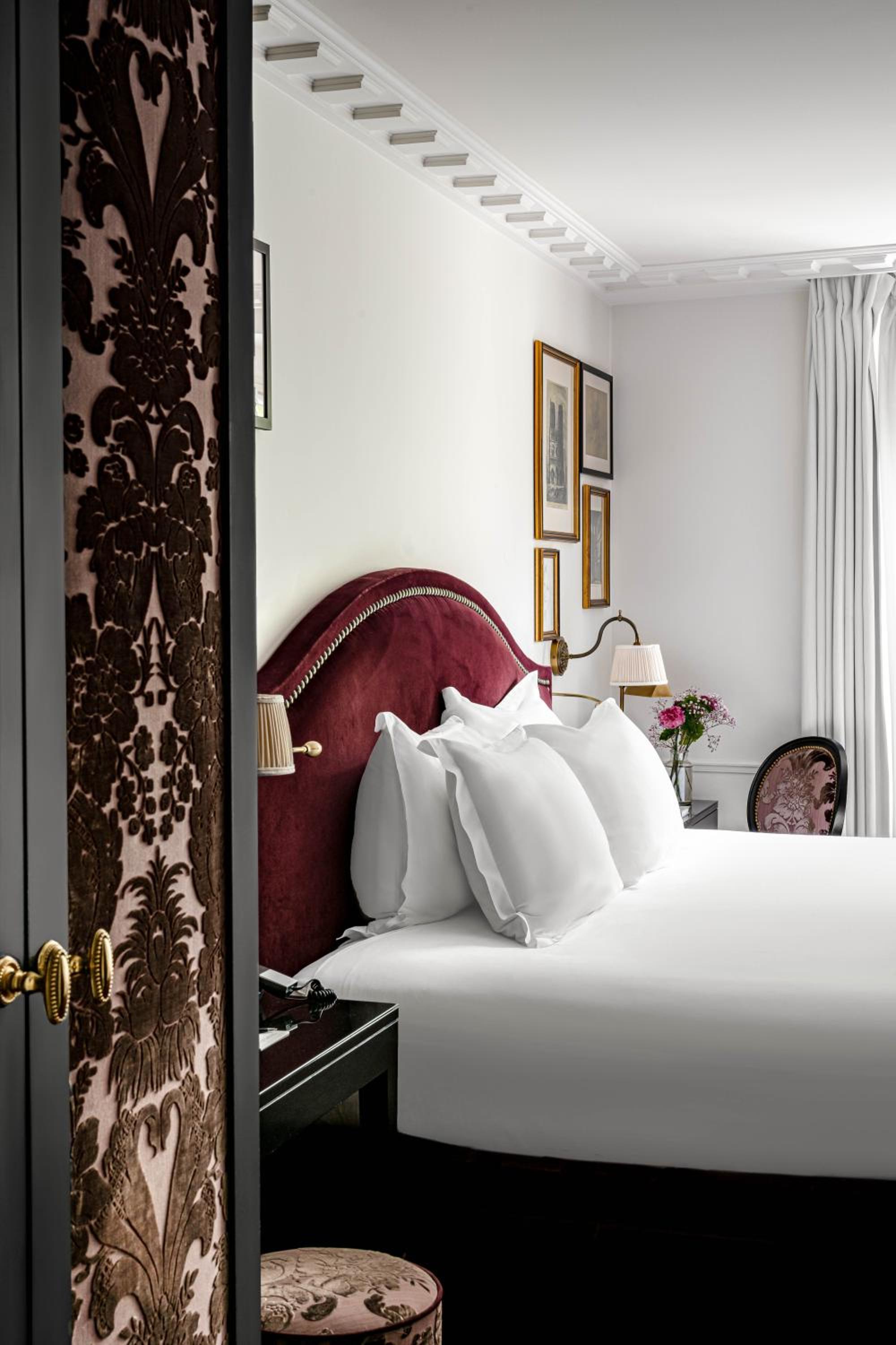Large Double Room photo 2