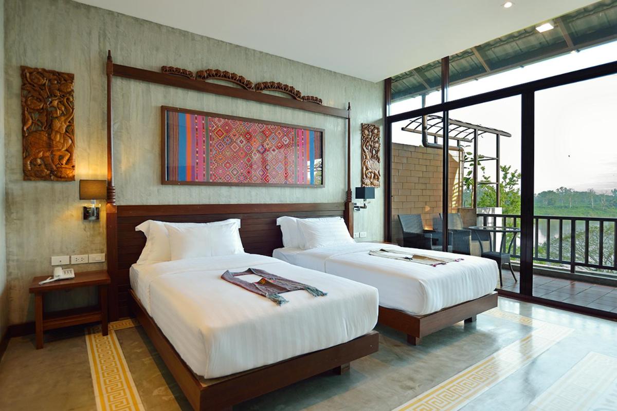 Twin Room with Terrace photo 2