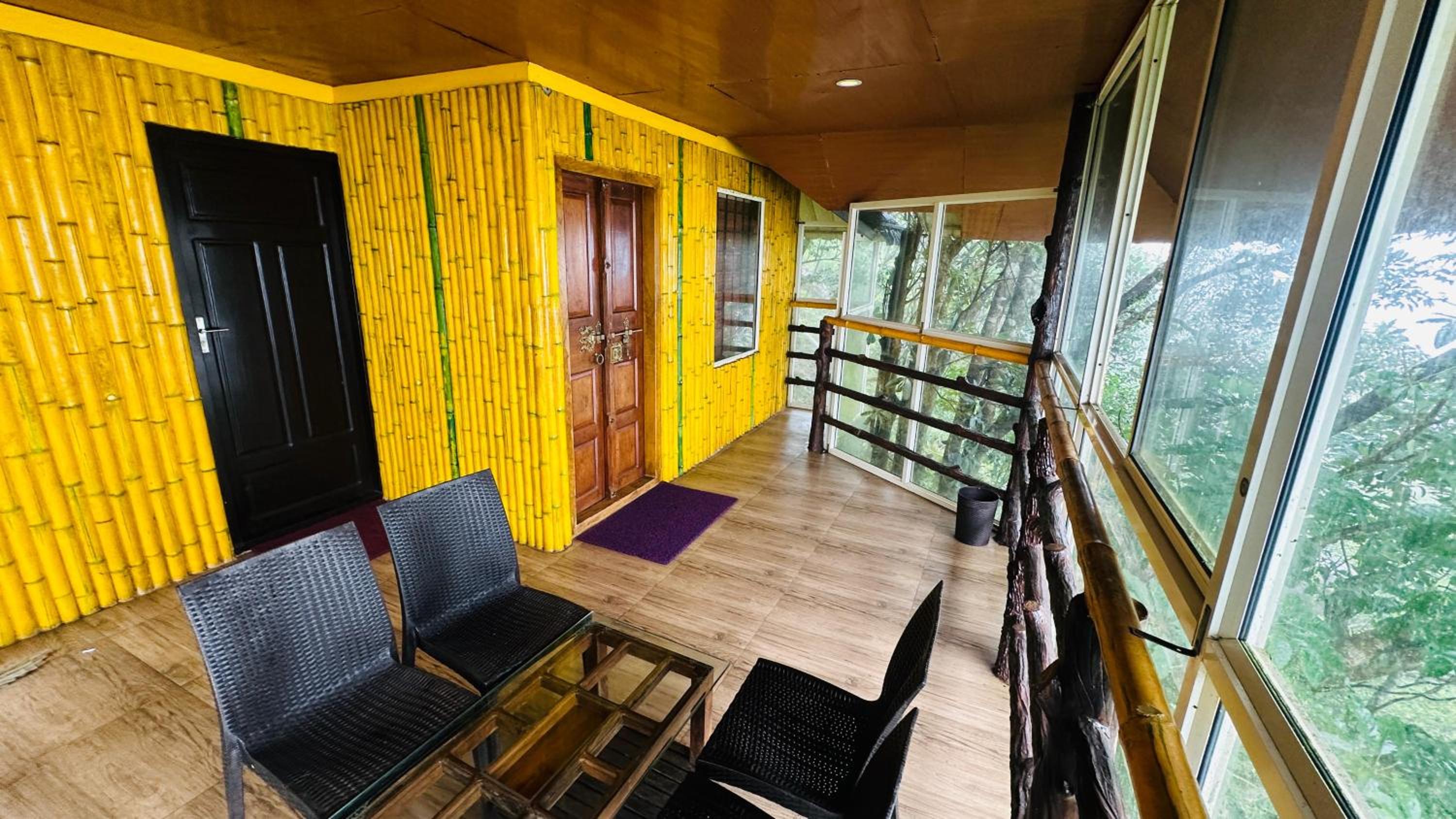 Villa photo 2