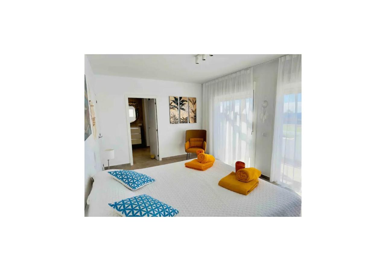Villa photo 2