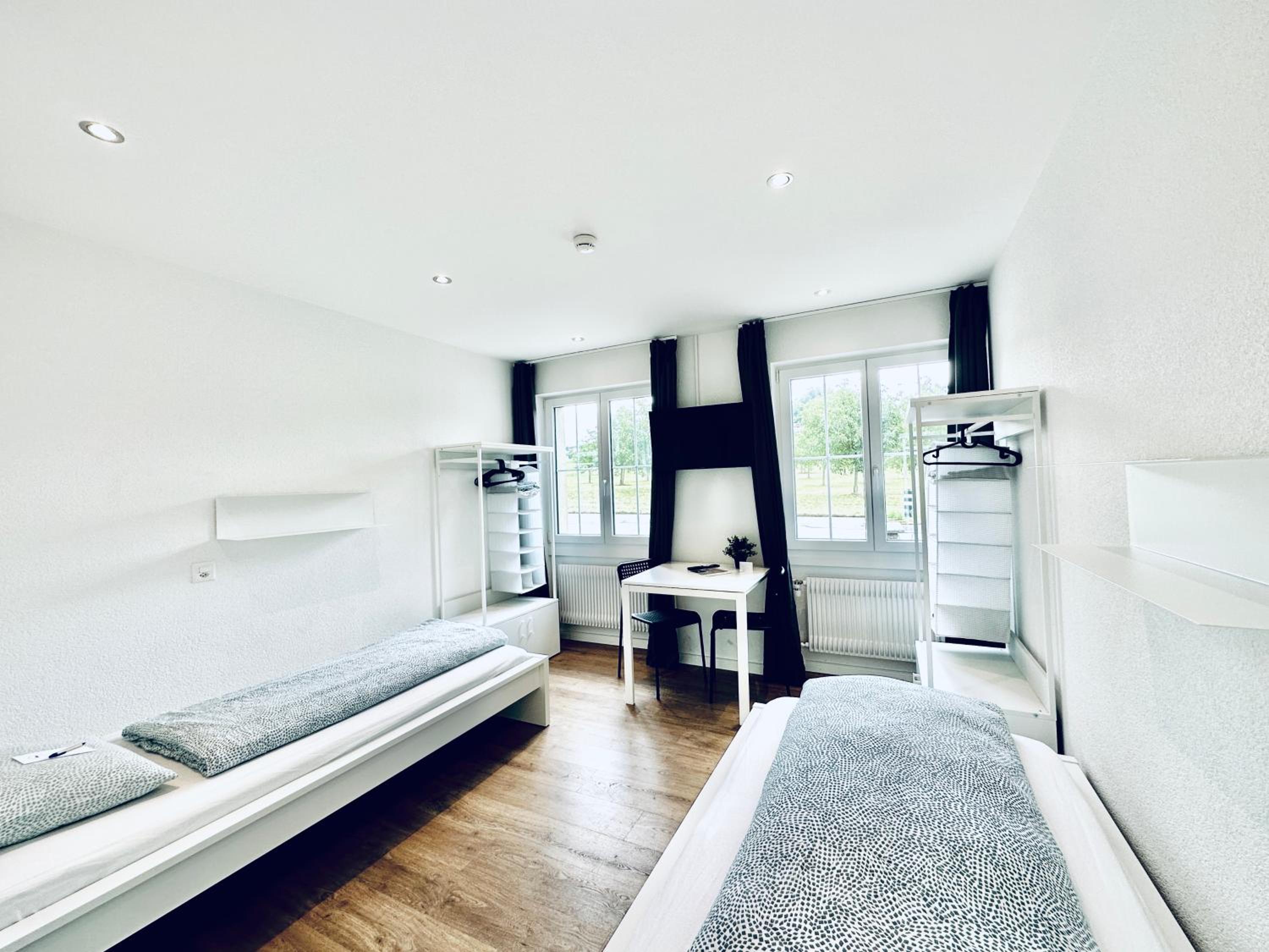Standard Twin Room photo 2