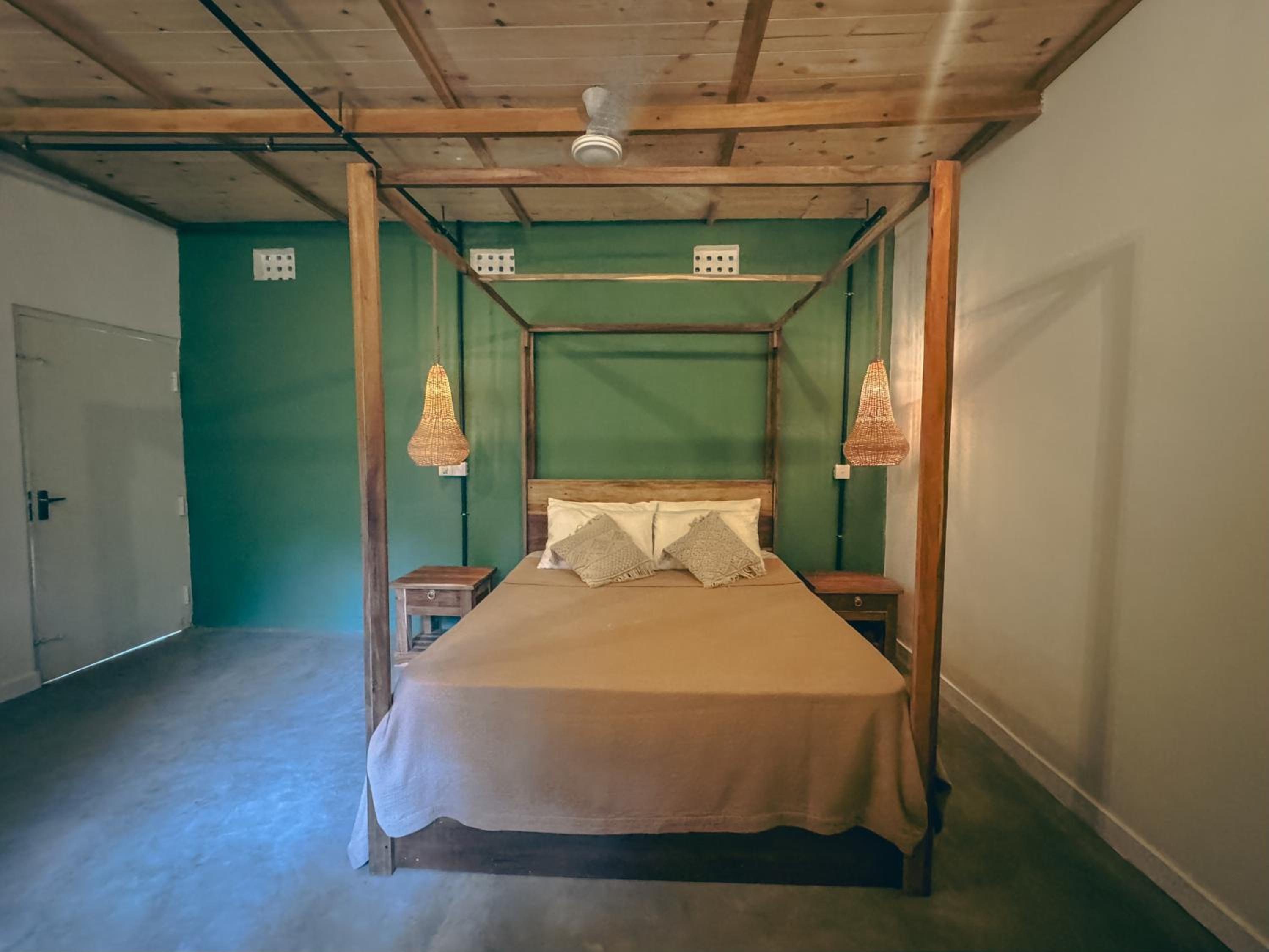 Deluxe Bungalow
