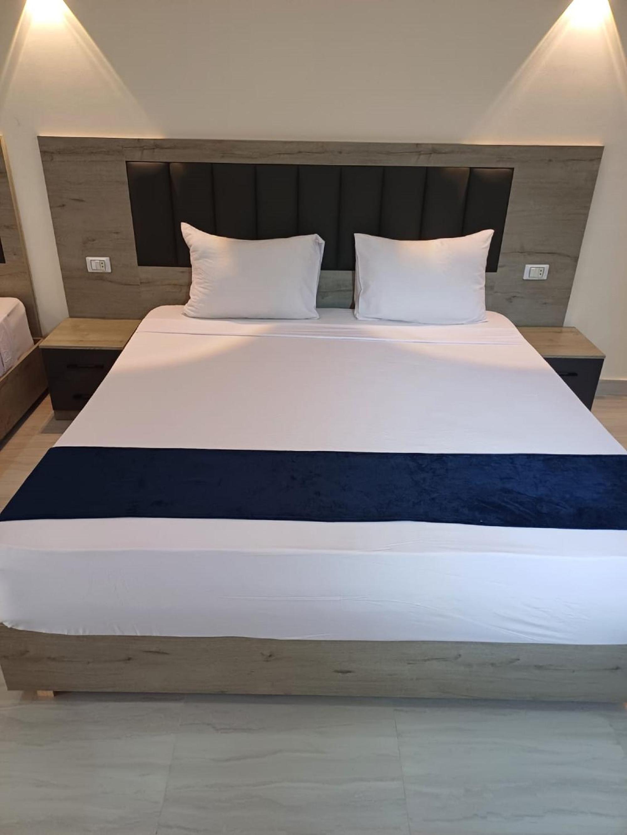 Deluxe Suite photo 2