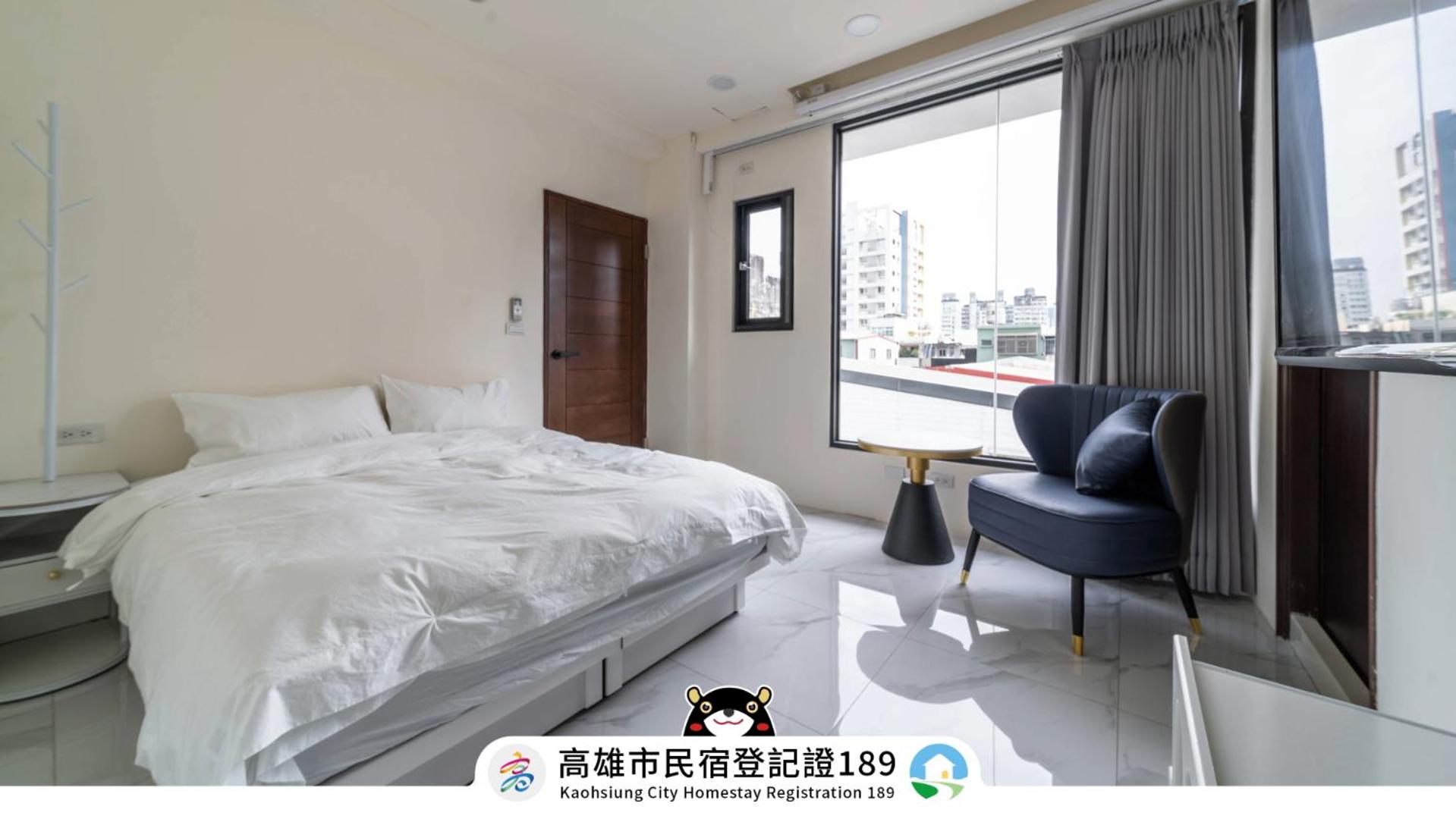 带温泉浴缸的女王房
