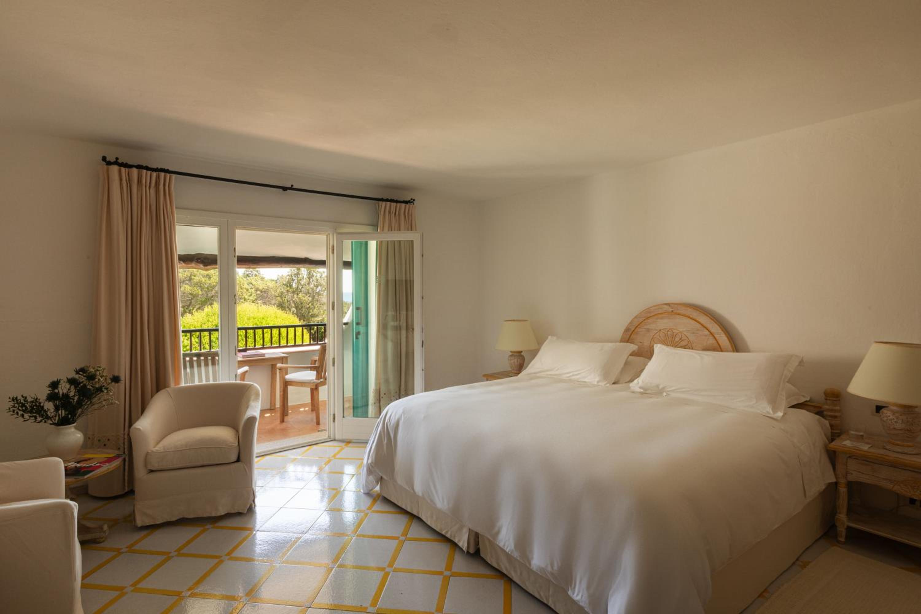 Deluxe Sea View Room - Photo 3