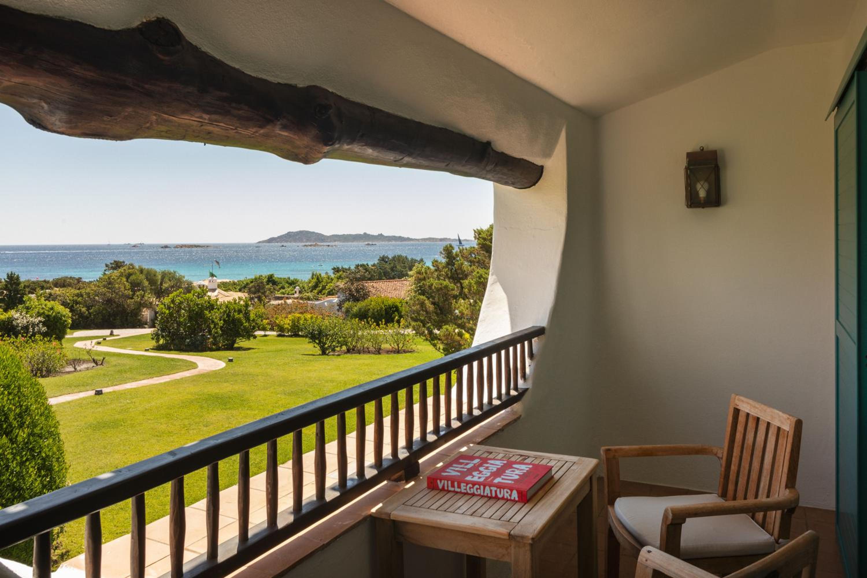 Deluxe Sea View Room - Photo 2