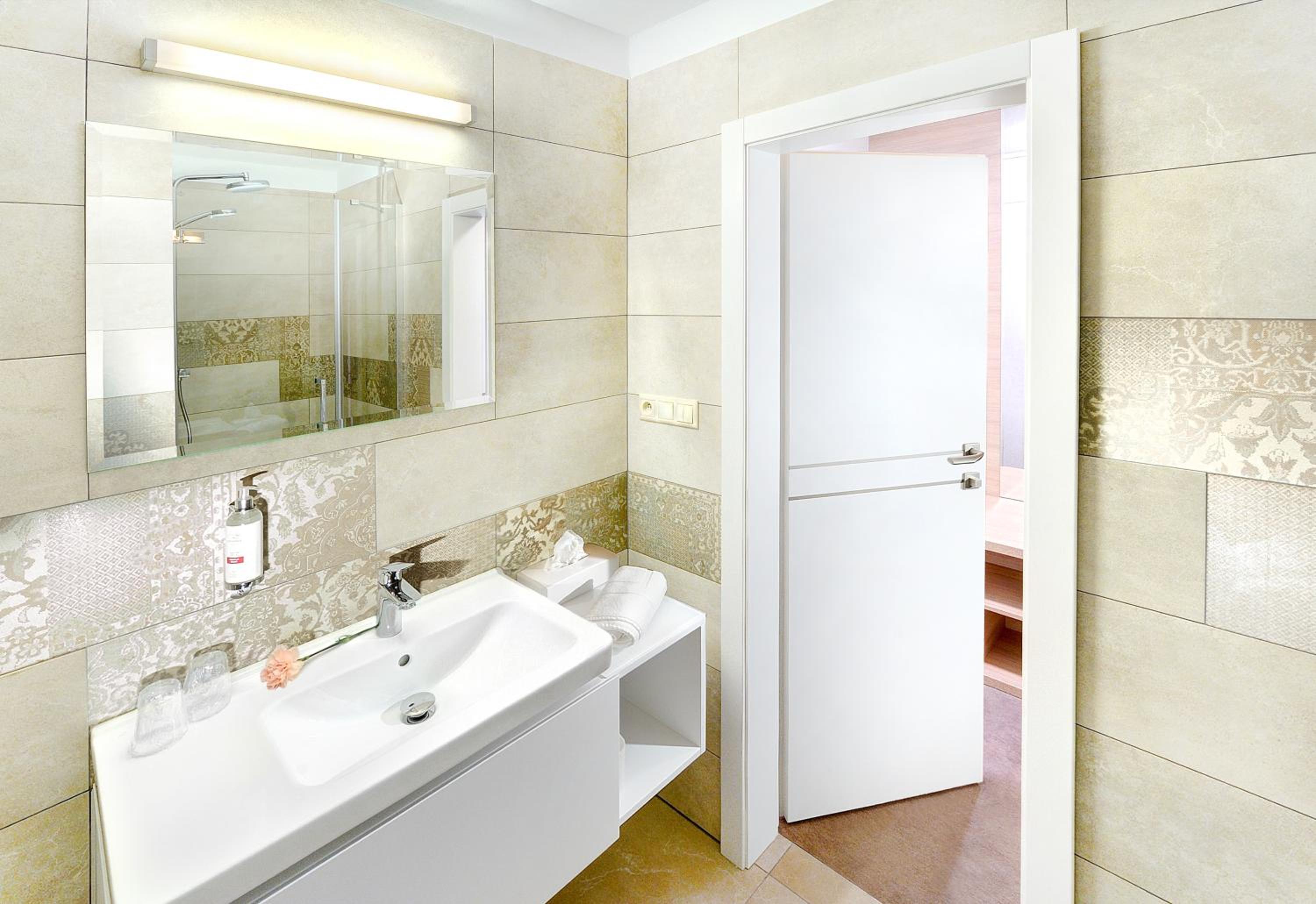 Budget Double or Twin Room photo 2